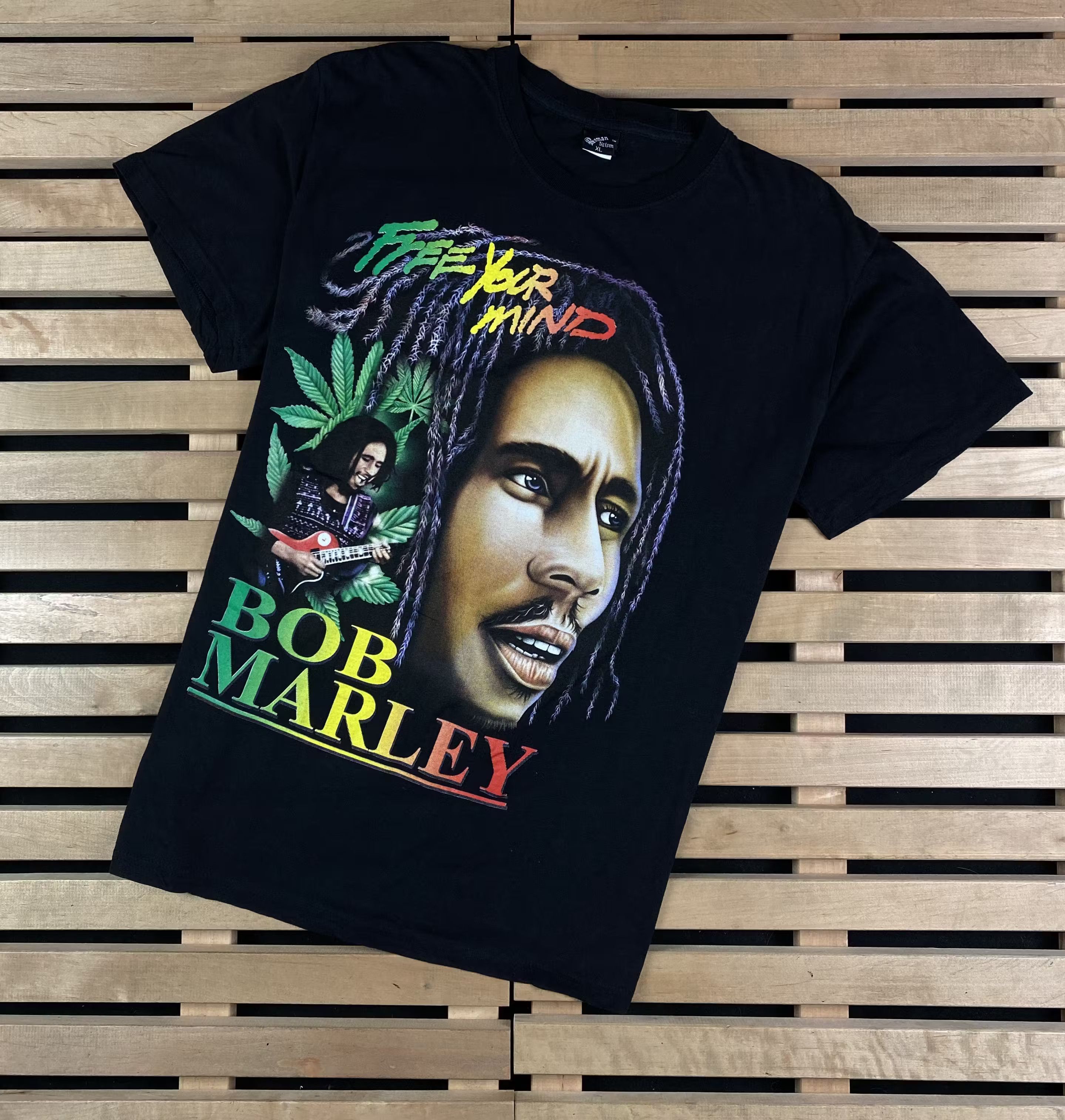 Bob Marley × Vintage Mens T-Shirt Bob Marley Vibtage T-Shirt Size XL Size US XL / EU 56 / 4 - 1 Thumbnail