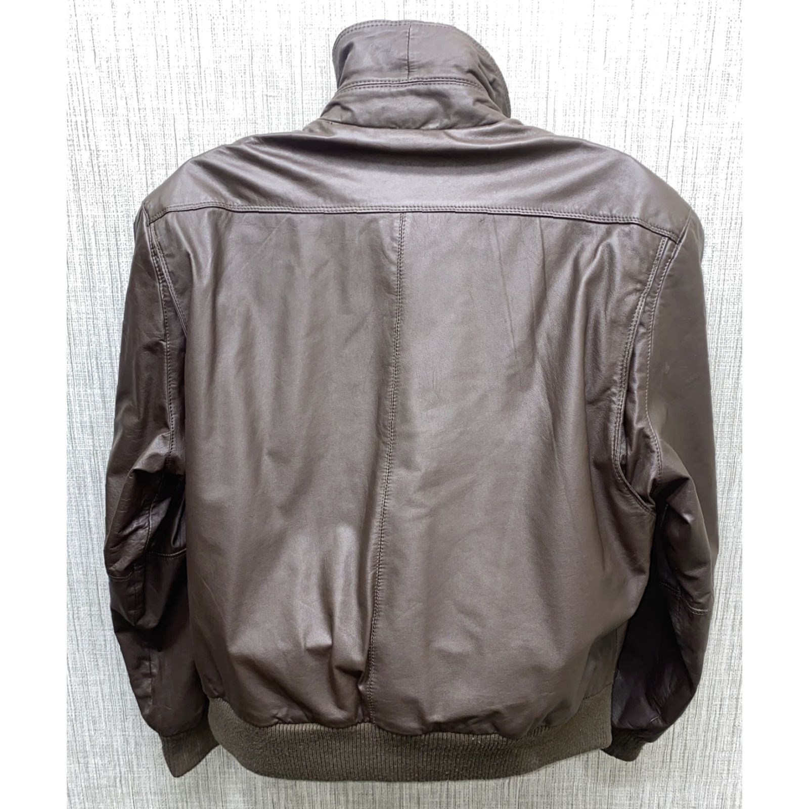 Members Only VINTAGE Members Only Leather Jacket Full Zip Mens 44 Brown Europe Craft Casual Men’s Size 44 Size US S / EU 44-46 / 1 - 5 Thumbnail