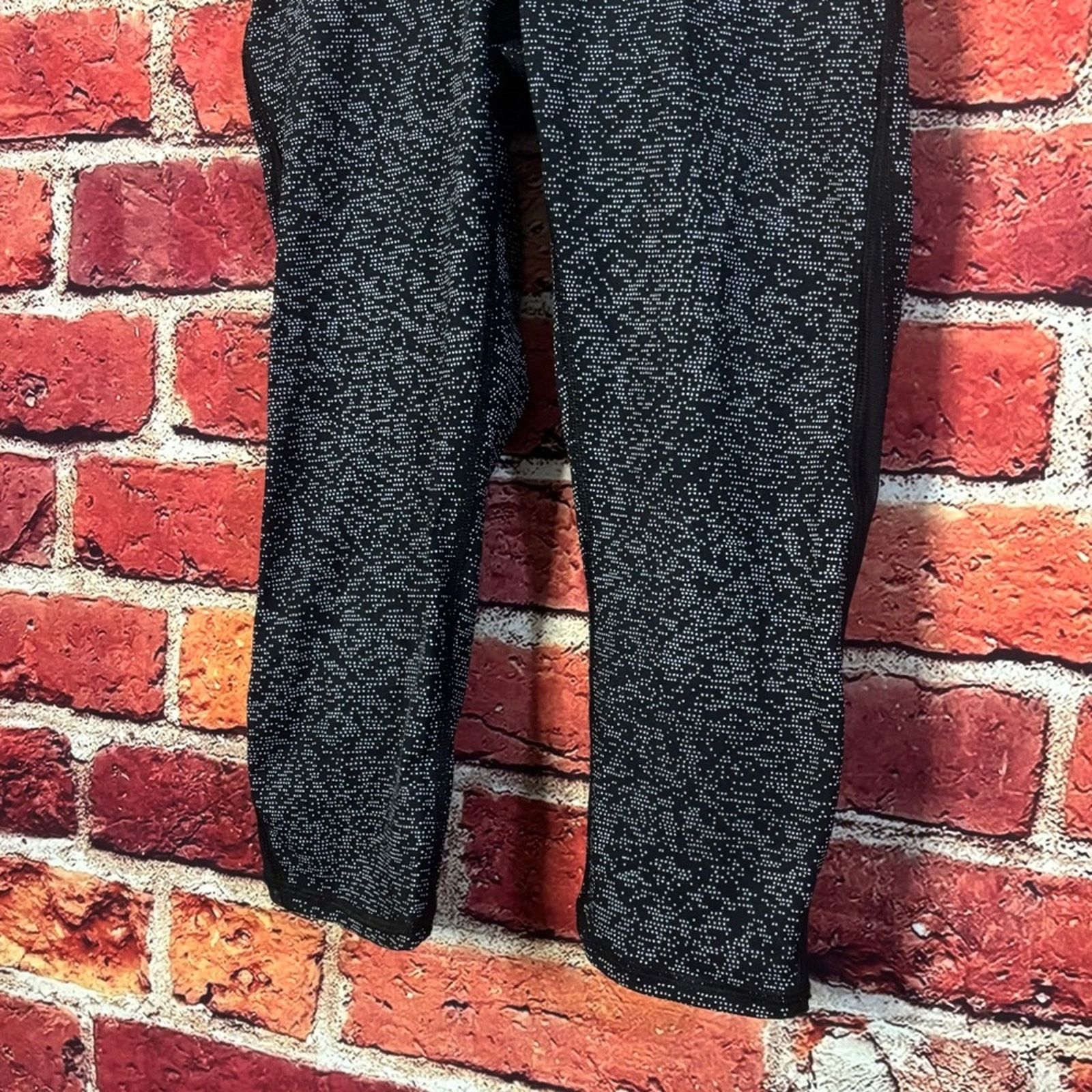 Lululemon Lululemon leggings size 4 Size 27" / US 4 / IT 40 - 3 Thumbnail