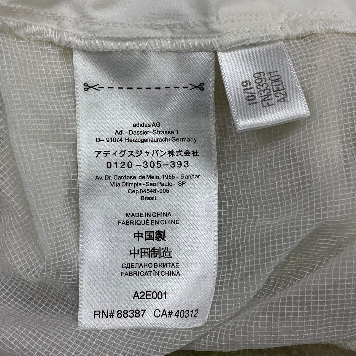 Y-3 FW2019 Packable Sheer Hooded Jacket Size US M / EU 48-50 / 2 - 8 Thumbnail