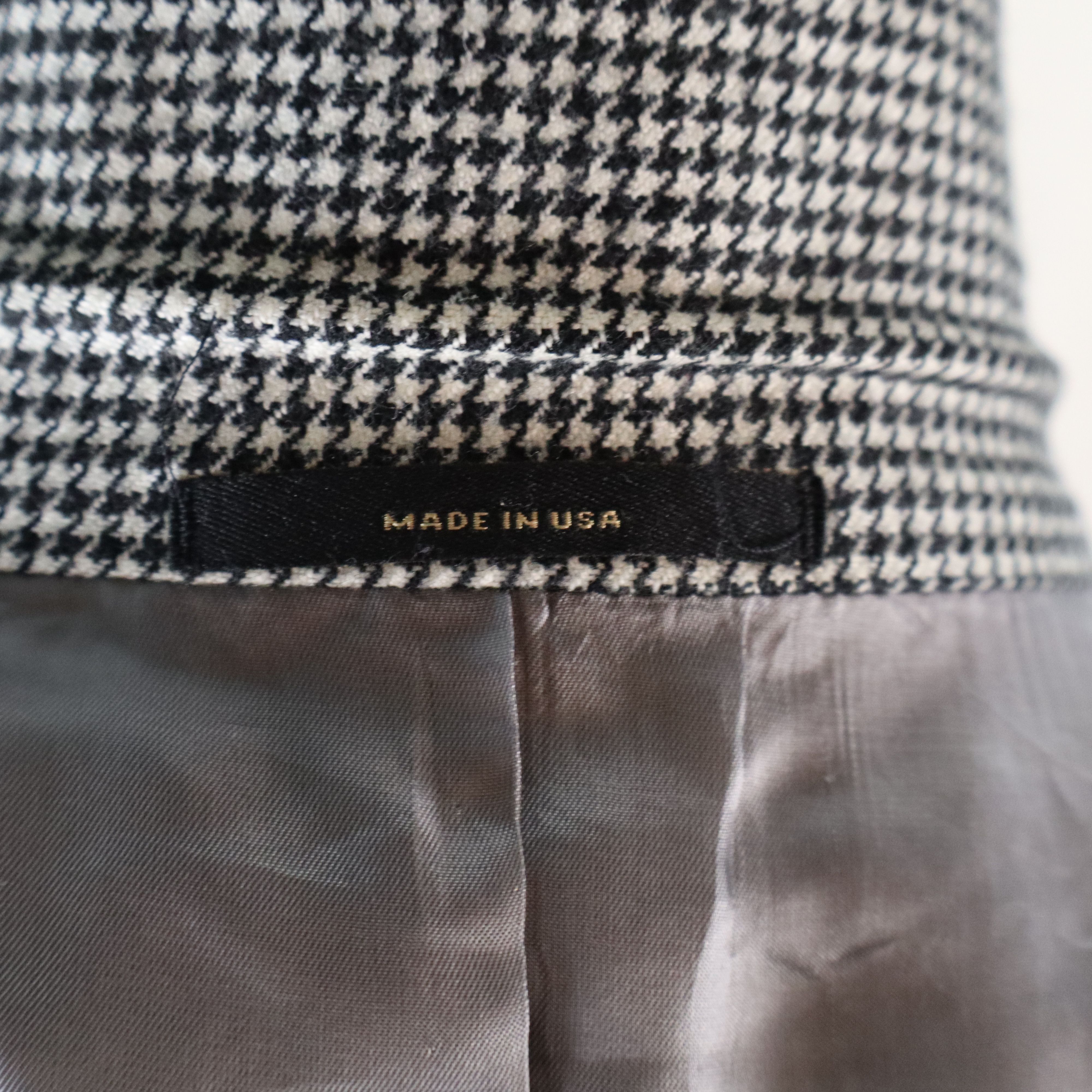 Hart Schaffner Marx Hart Schaffner Marx Cashmere Blazer 44L USA Made Size 44L - 16 Thumbnail