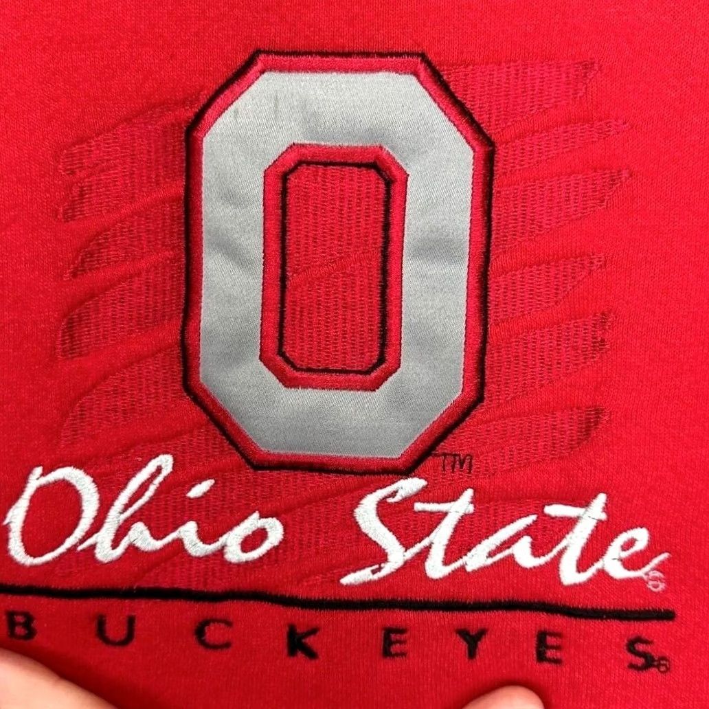 Vintage VINTAGE Ohio State Buckeyes Sweater Adult XL Red Crew Neck Sweatshirt Men B-Wear Size US XL / EU 56 / 4 - 6 Thumbnail