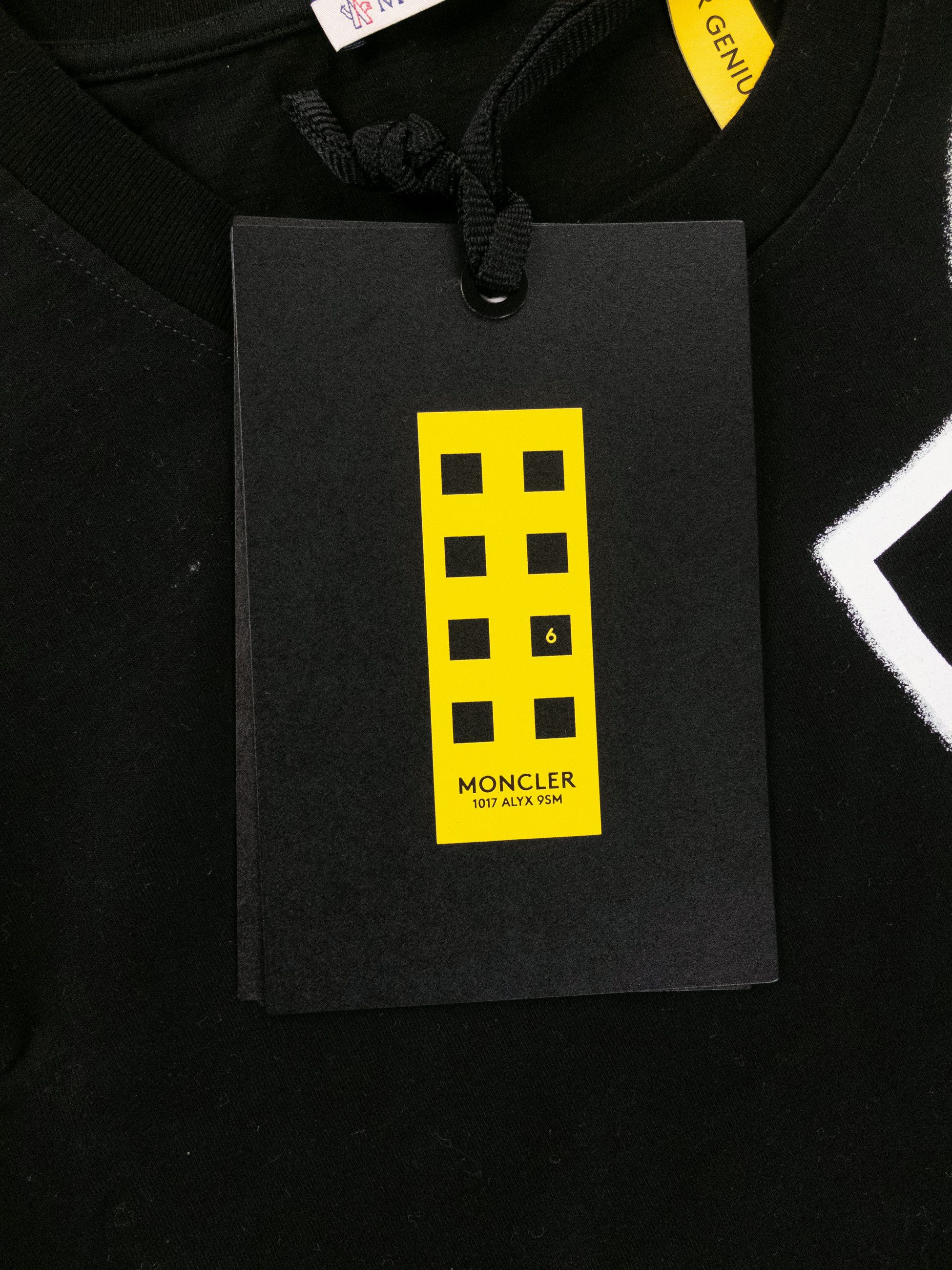 Moncler MONCLER Genius 6 x Alyx black logo print t-shirt Medium Size US M / EU 48-50 / 2 - 6 Thumbnail