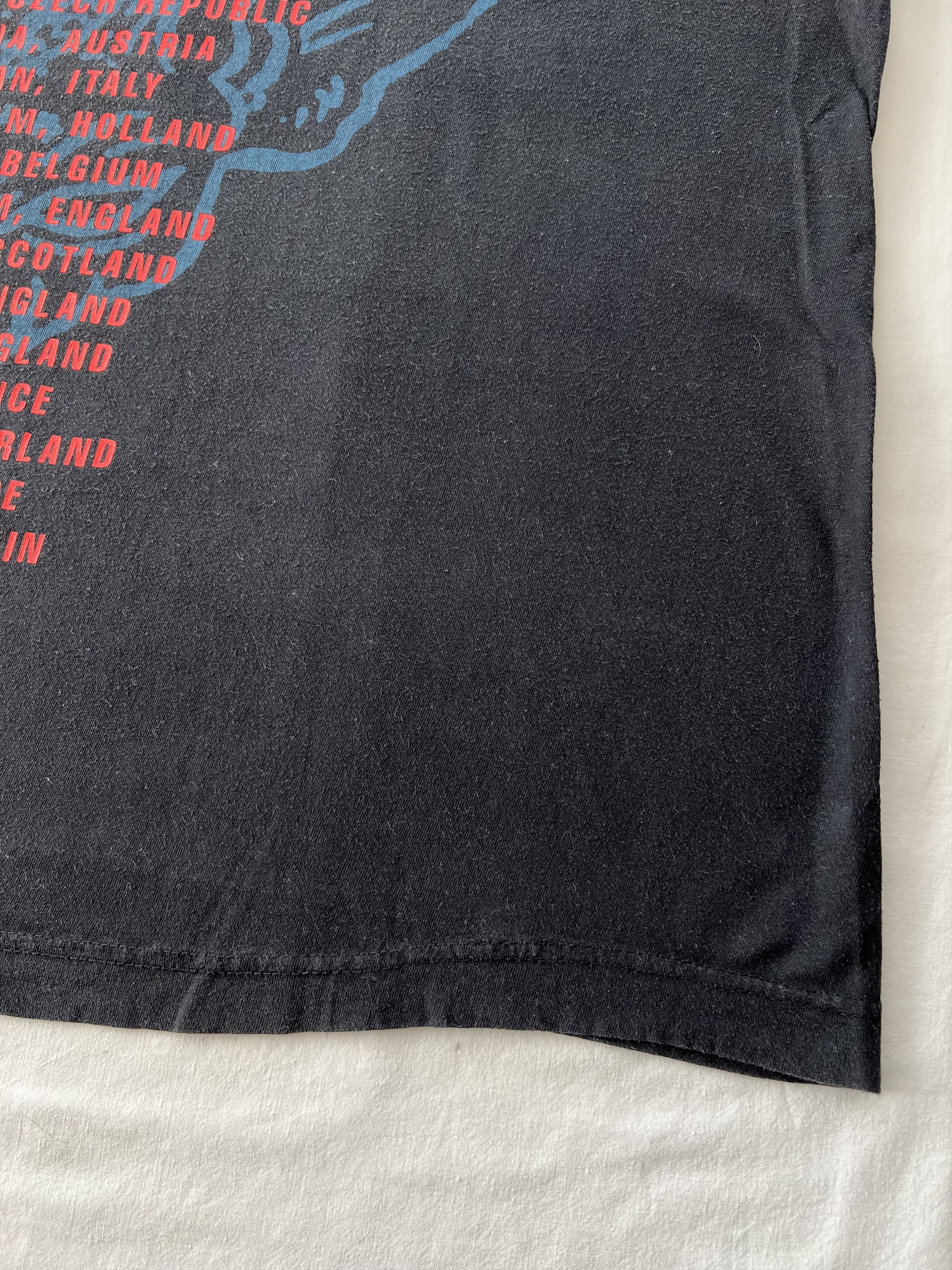 Band Tees Vintage 1997 Aerosmith Nine Lives Black T-shirt Size US L / EU 52-54 / 3 - 17 Thumbnail