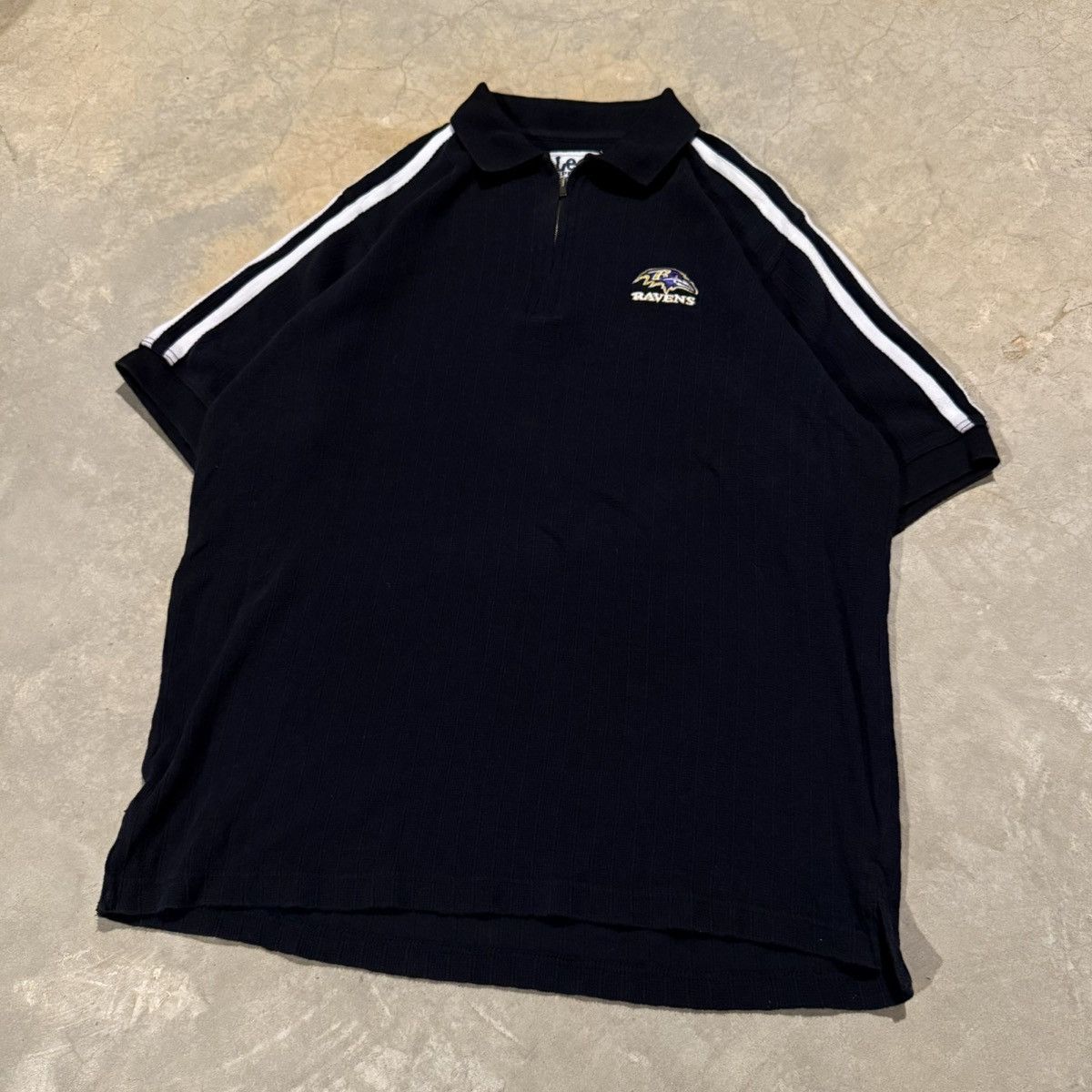 Vintage Vintage 1990s Baltimore Ravens NFL Knit Polo Shirt Lee Sport Size US L / EU 52-54 / 3 - 2 Thumbnail