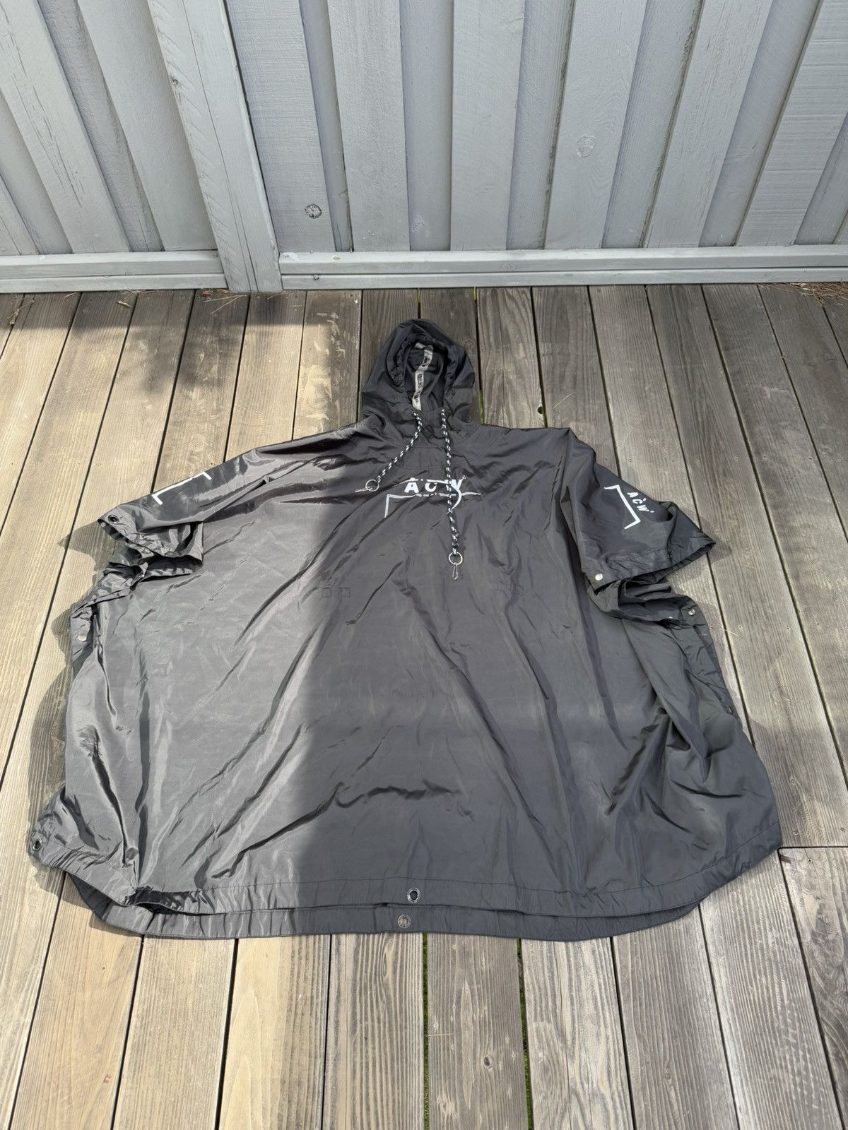 A-COLD-WALL* A-COLD-WALL SSENSE 2017 exclusive poncho Size US L / EU 52-54 / 3 - 1 Thumbnail