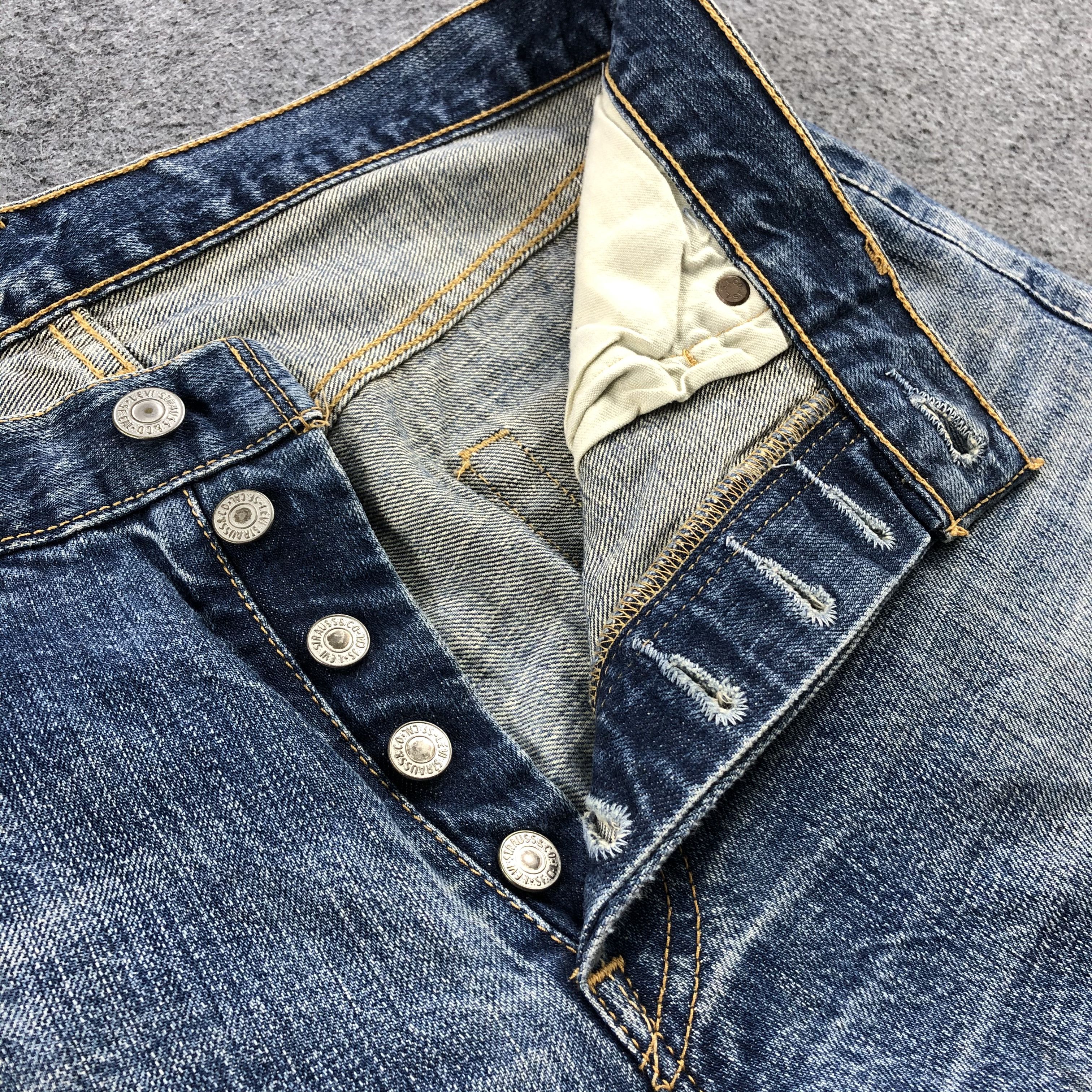 Levi's Vintage 90s Blue Wash Levis 501 Jeans-JM1399 Size US 32 / EU 48 - 8 Thumbnail