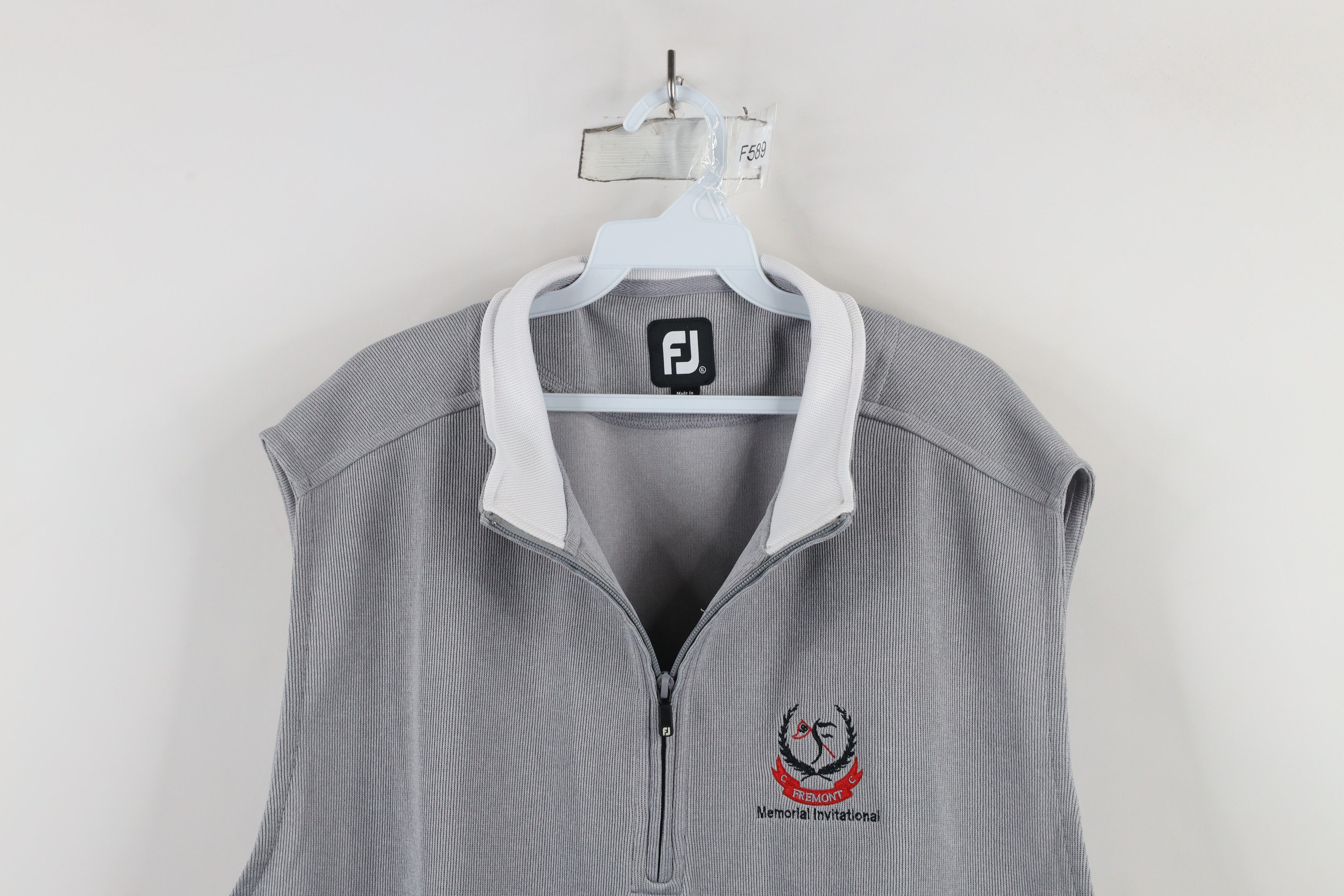 Footjoy × Vintage FootJoy Sleeveless Half Zip Pullover Golf Sweater Vest Gray Size US XL / EU 56 / 4 - 2 Thumbnail