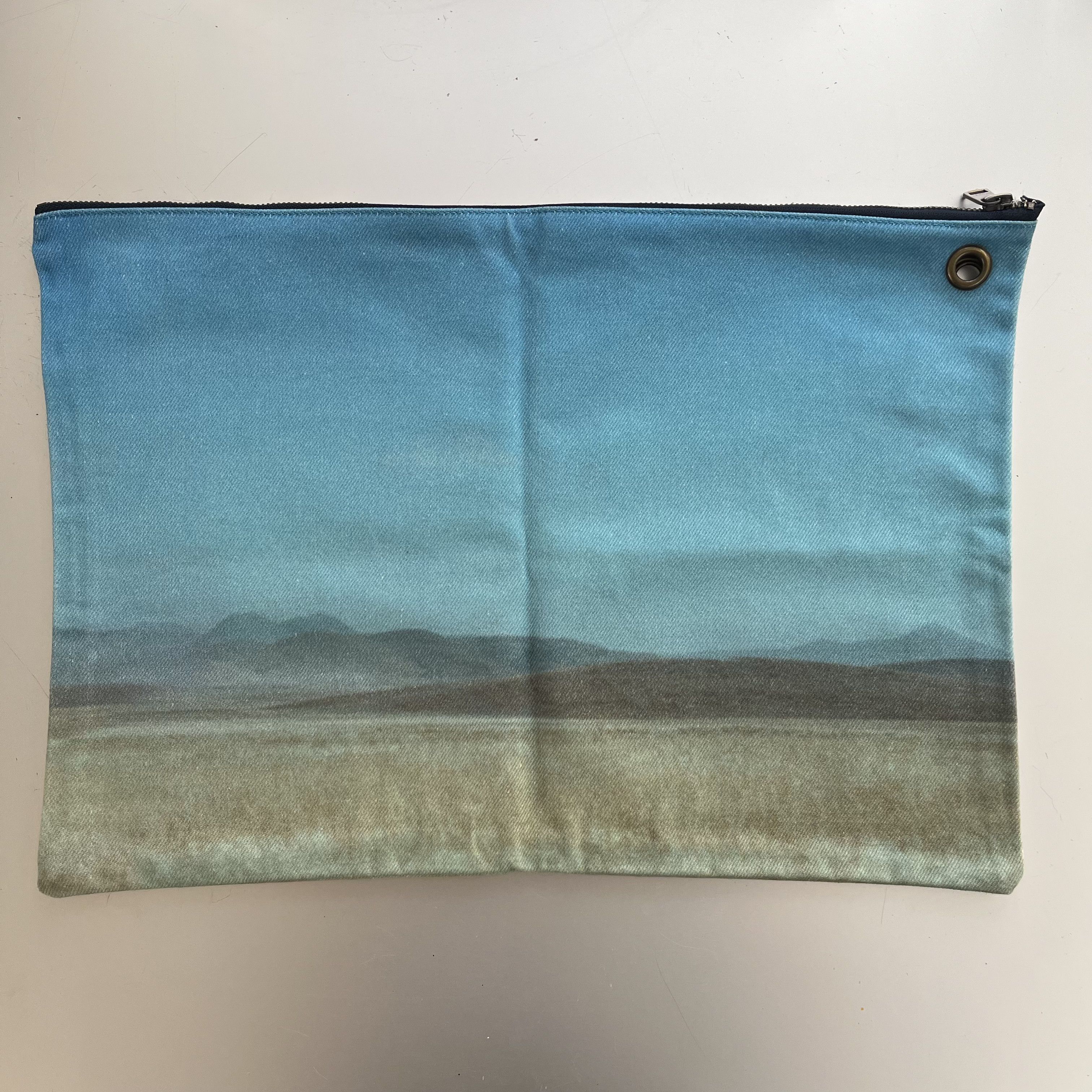 Calvin Klein × Raf Simons Calvin Klein 205W39THST Cowboy Landscape Zip Pouch Size ONE SIZE - 2 Thumbnail