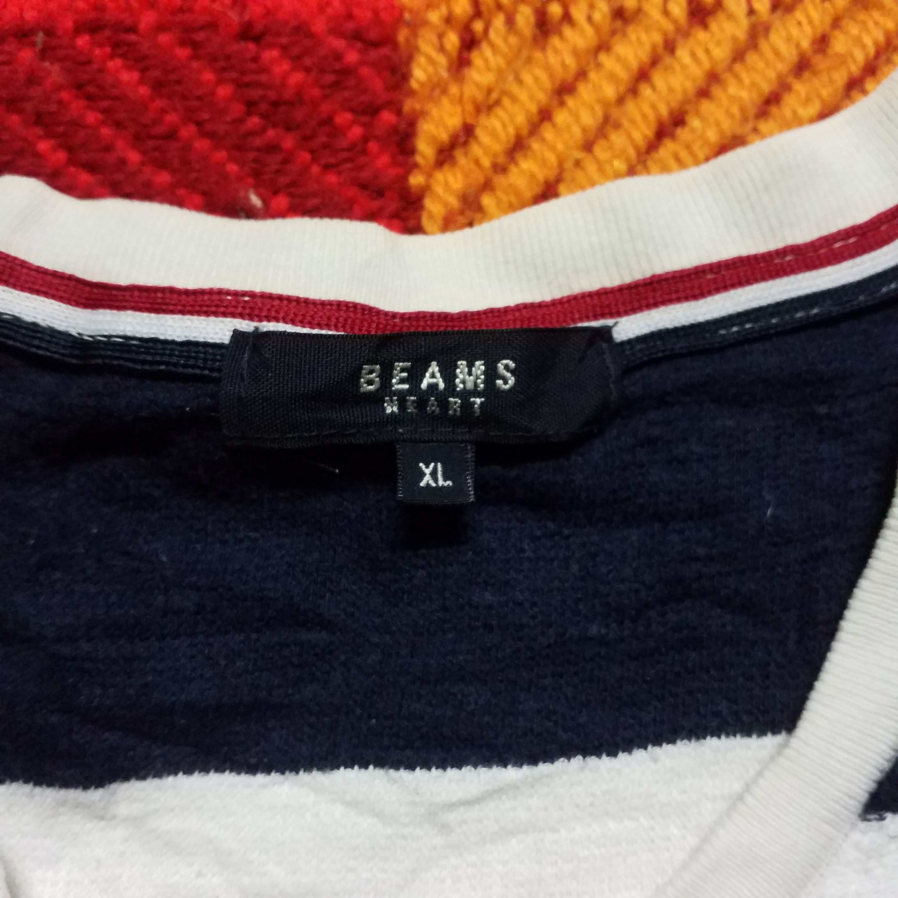 Japanese Brand BEAMS HEART STRIPE V NECK NICE COLOUR AND COTTON Size US XL / EU 56 / 4 - 2 Thumbnail