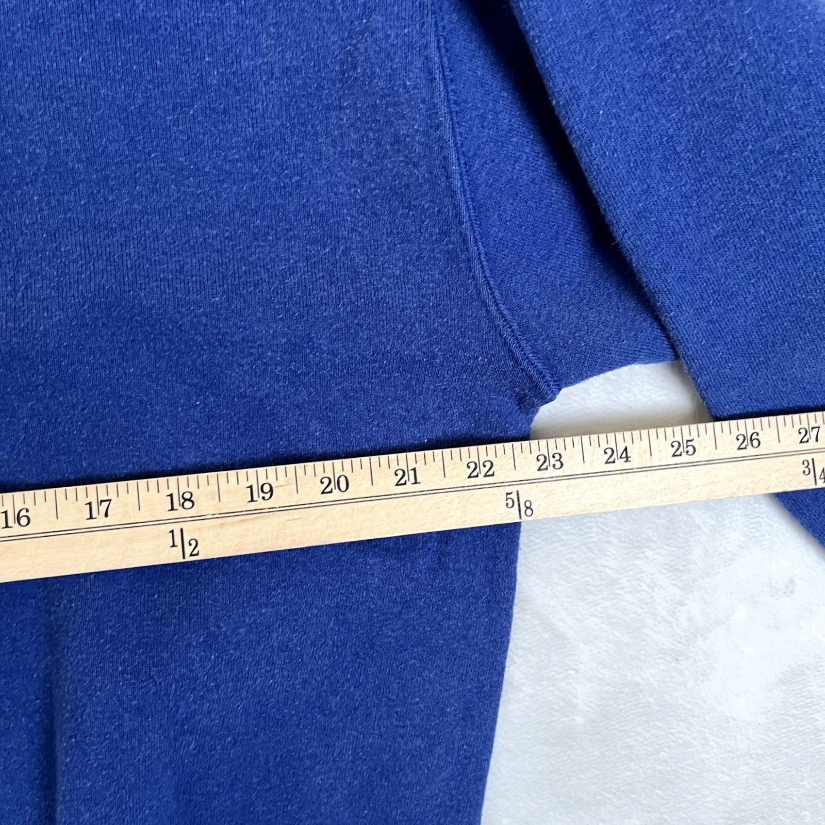 Vintage Cheetah Sweatshirt Mens Large Blue Crewneck Fleece Blank USA 90s Vintage Size US L / EU 52-54 / 3 - 5 Thumbnail