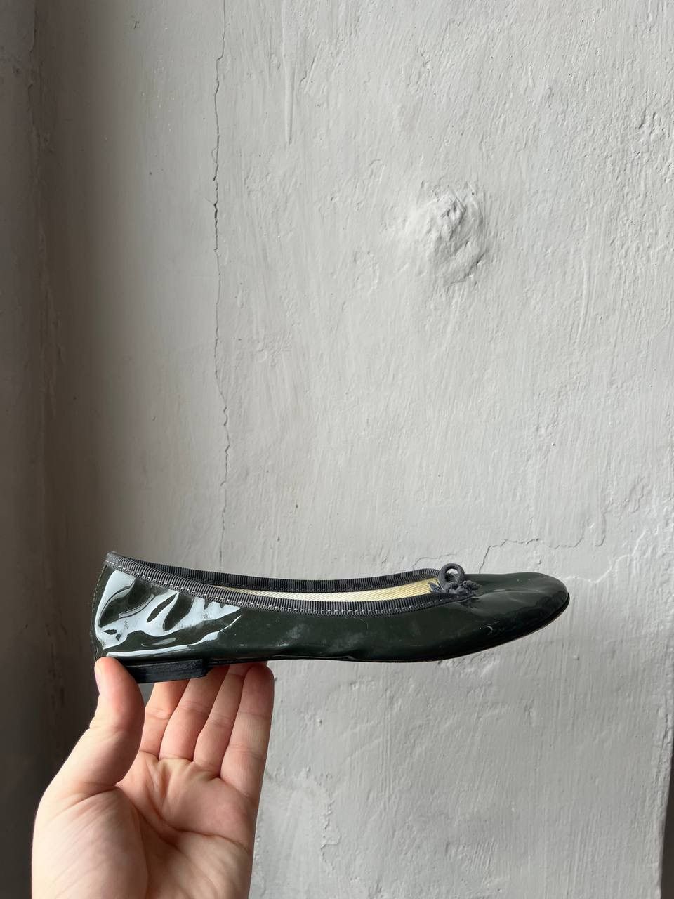 Repetto REPETTO PARIS GREEN GLANZ CAMILLE RUBBER BALLAT FLATS SZ 36 Size US 6 / IT 36 - 4 Thumbnail