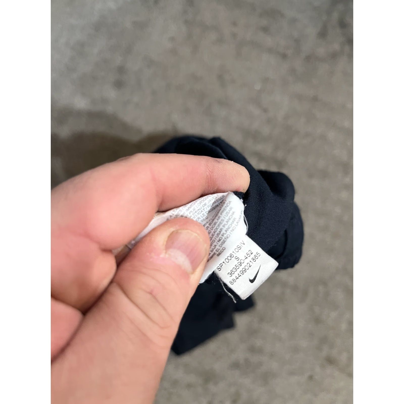 Nike Nike Dri-Fit Court Shorts Mens Small 9.5" Inseam White Navy Blue 363590 Shorts Size US 29 - 4 Thumbnail