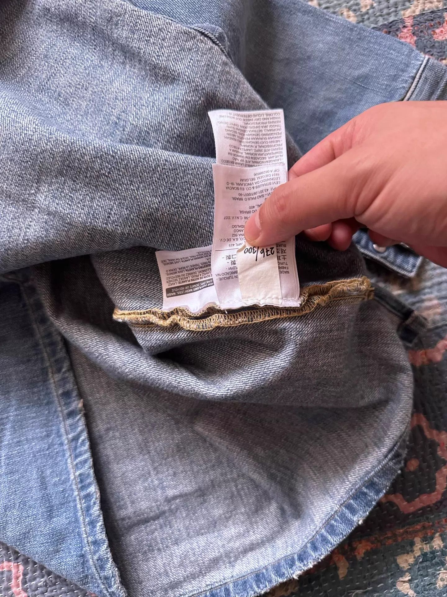Louis Vuitton LVC Limited Vintage Distressed Denim Jacket M 300 Size US M / EU 48-50 / 2 - 4 Thumbnail
