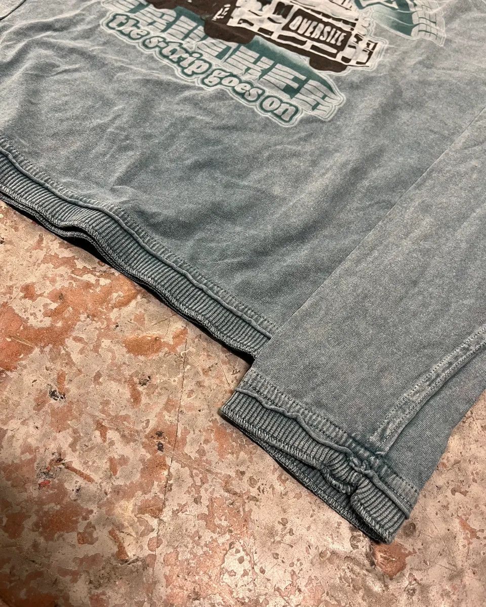 Dolce & Gabbana AW2004 Dolce & Gabbana Blue Teal Truck Graphic Longsleeve Size XS / US 0-2 / IT 36-38 - 7 Thumbnail