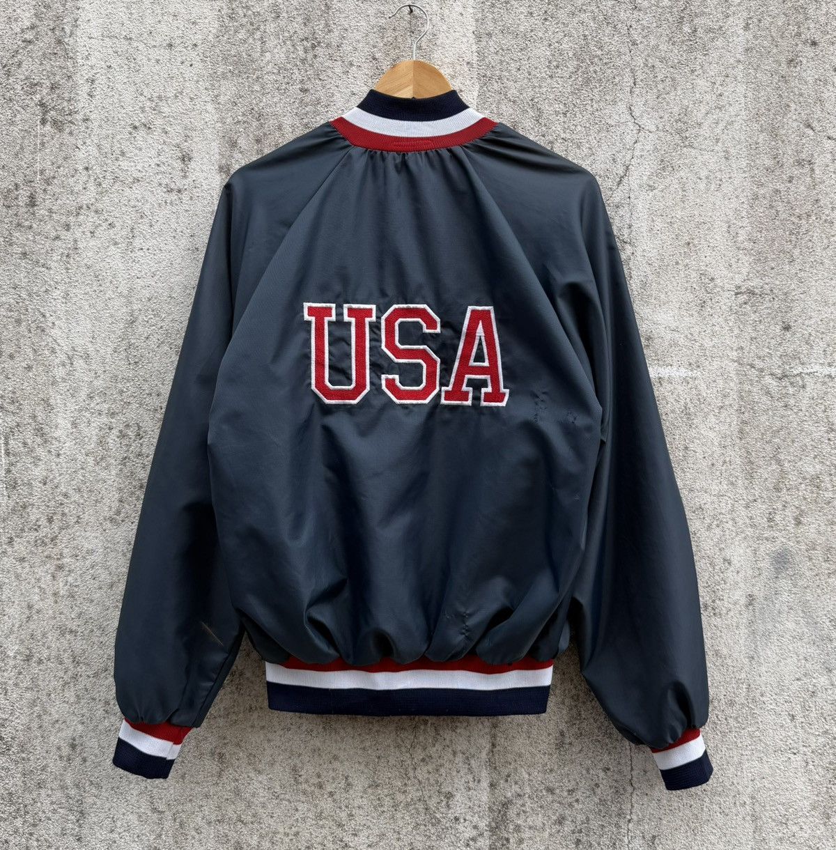 Lee VTG 80s USA Olympic Training Center Jacket Lee Nylon Bomber Size US L / EU 52-54 / 3 - 1 Thumbnail
