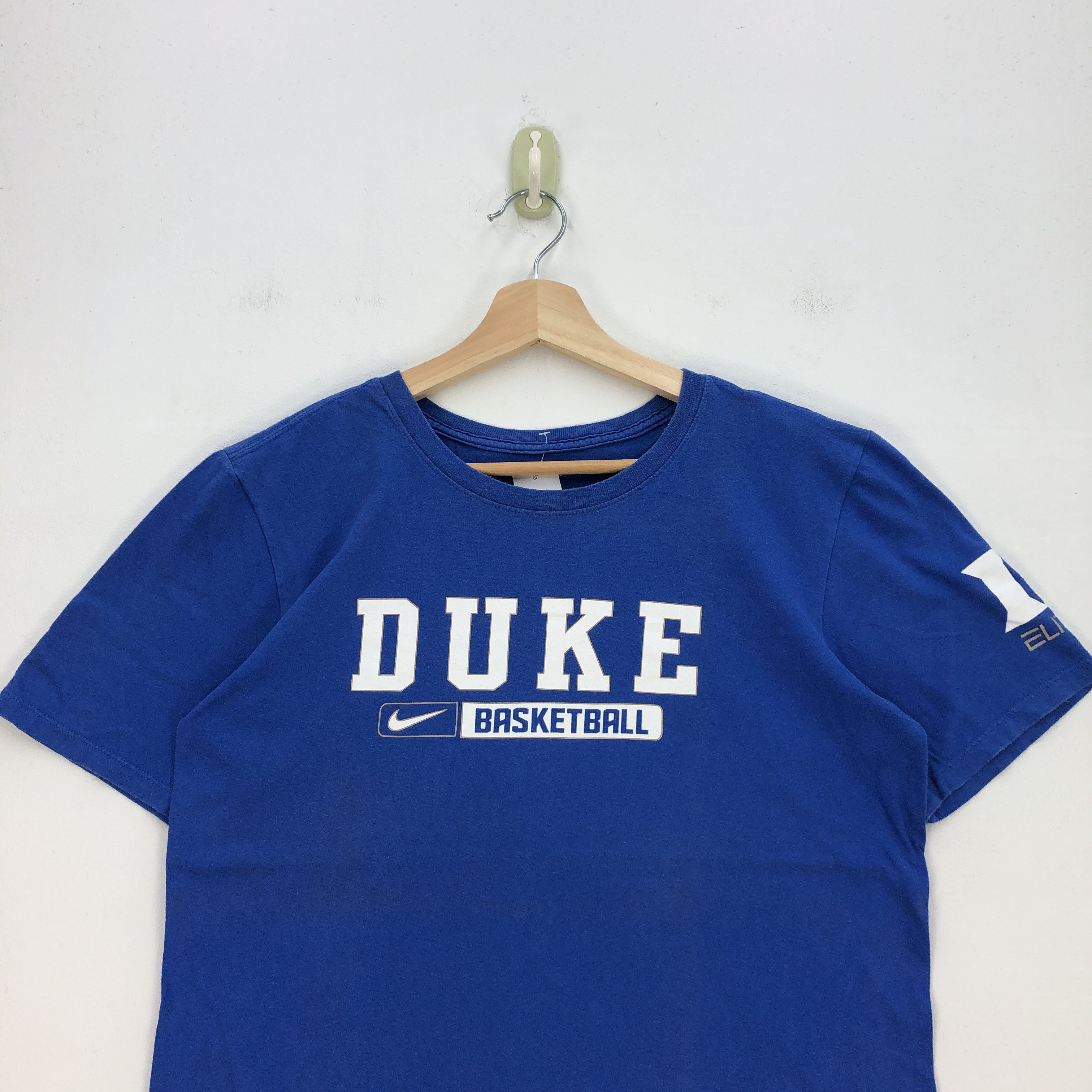 Nike Vintage Y2K Nike T Shirt Duke Script Nike Swoosh Tees Size US S / EU 44-46 / 1 - 2 Thumbnail
