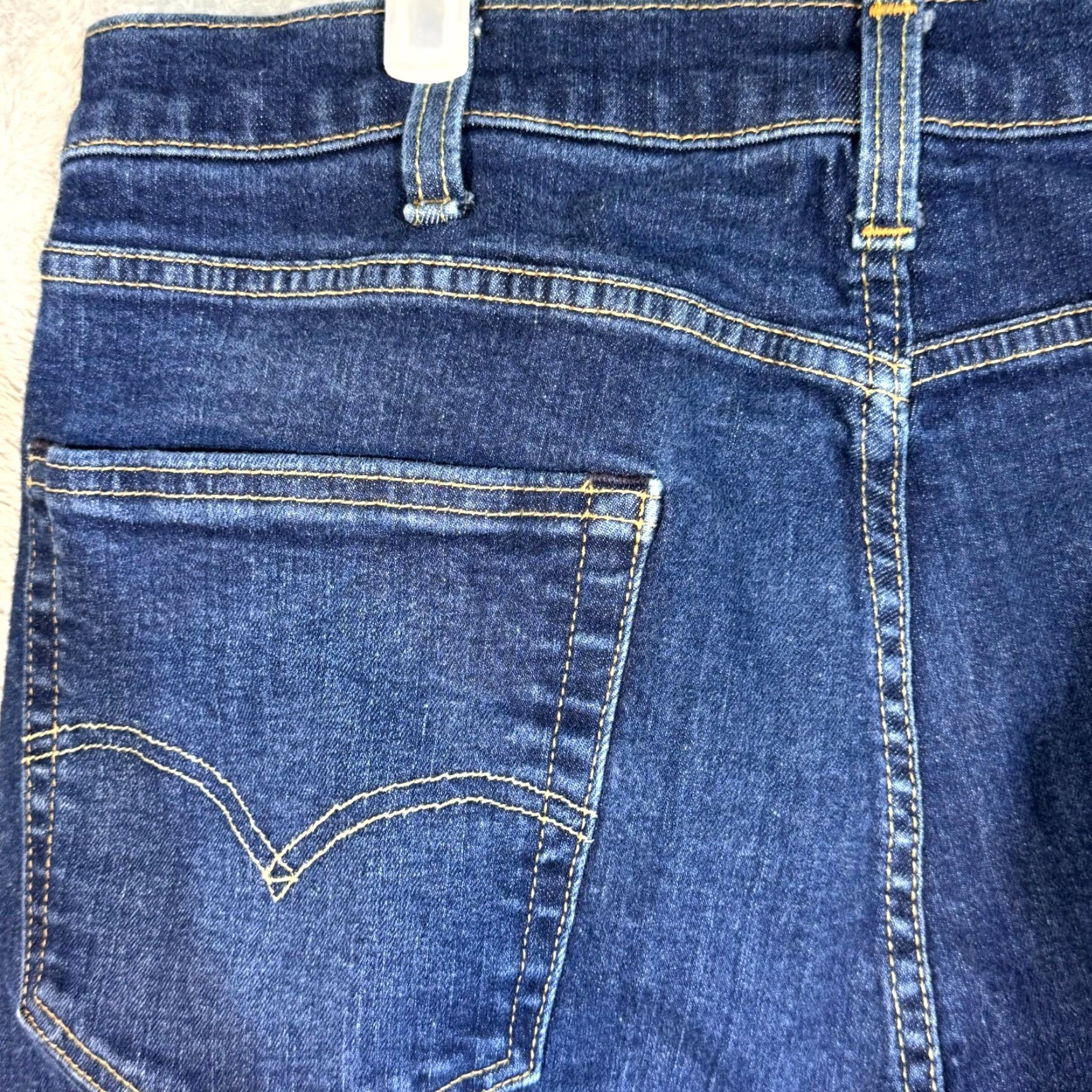 Levi's Levi’s 519 Men’s Jeans Straight Leg Denim Blue Mid-Rise 38 x 34 Regular Fit Jeans Size US 38 / EU 54 - 6 Thumbnail
