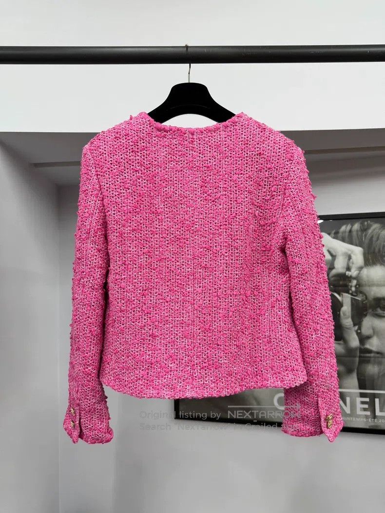 Chanel Chanel 21 early spring pink V-neck knitted jacket Size XS / US 0-2 / IT 36-38 - 3 Thumbnail