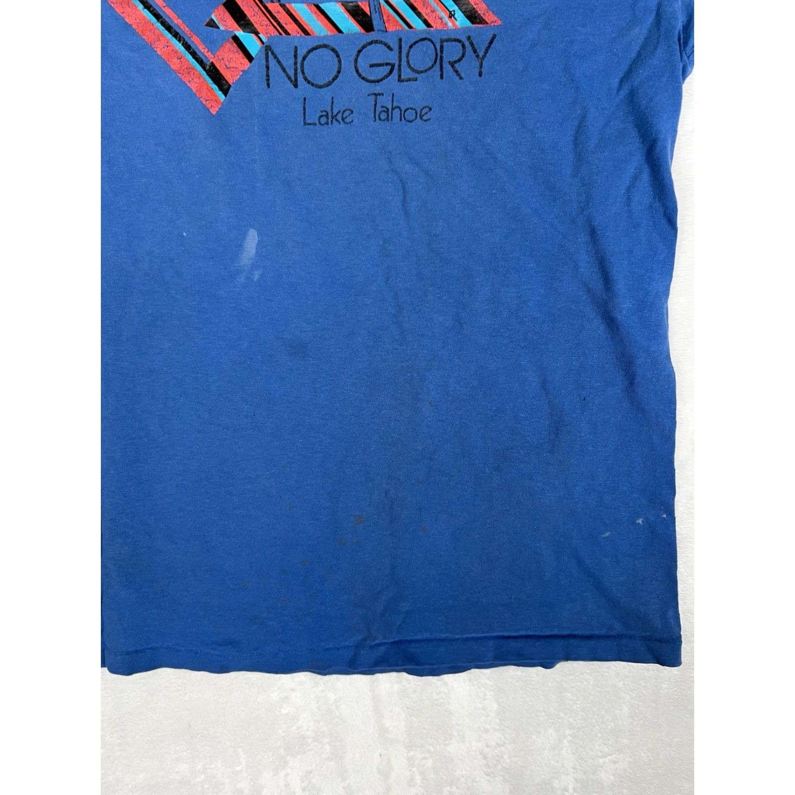Hanes VINTAGE Hanes T-Shirt Lake Tahoe Short Sleeve Blue XL USA 90s Ski Stitch Men Reads Read Size US XL / EU 56 / 4 - 3 Thumbnail