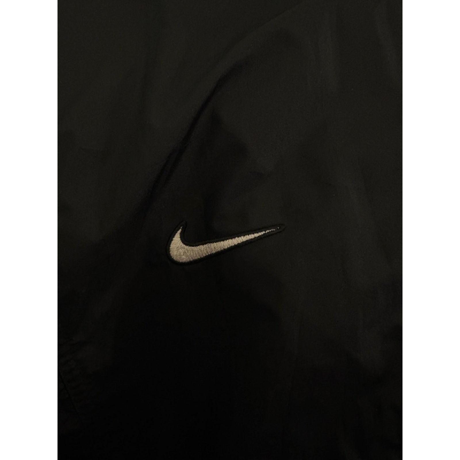 Nike Vintage Nike Black and White Alabama Windbreaker Size Medium Size US M / EU 48-50 / 2 - 7 Thumbnail