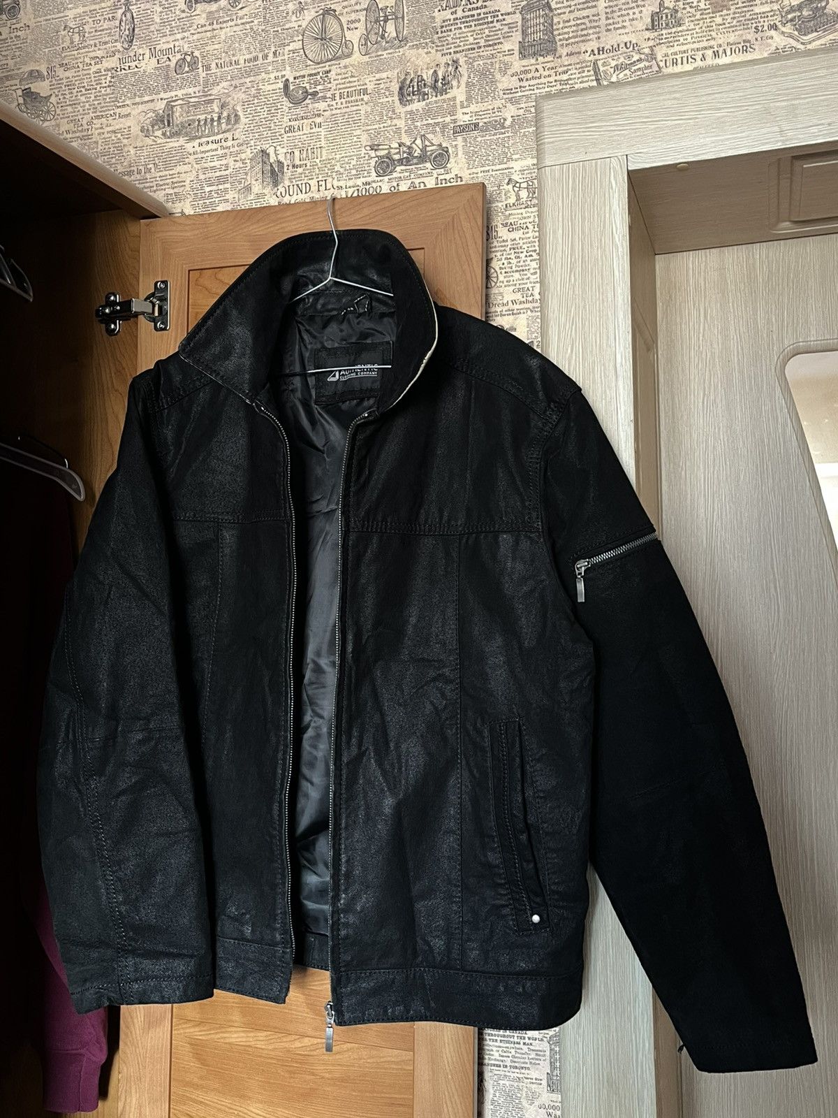 Other Leather jacket black M size Size US M / EU 48-50 / 2 - 1 Thumbnail