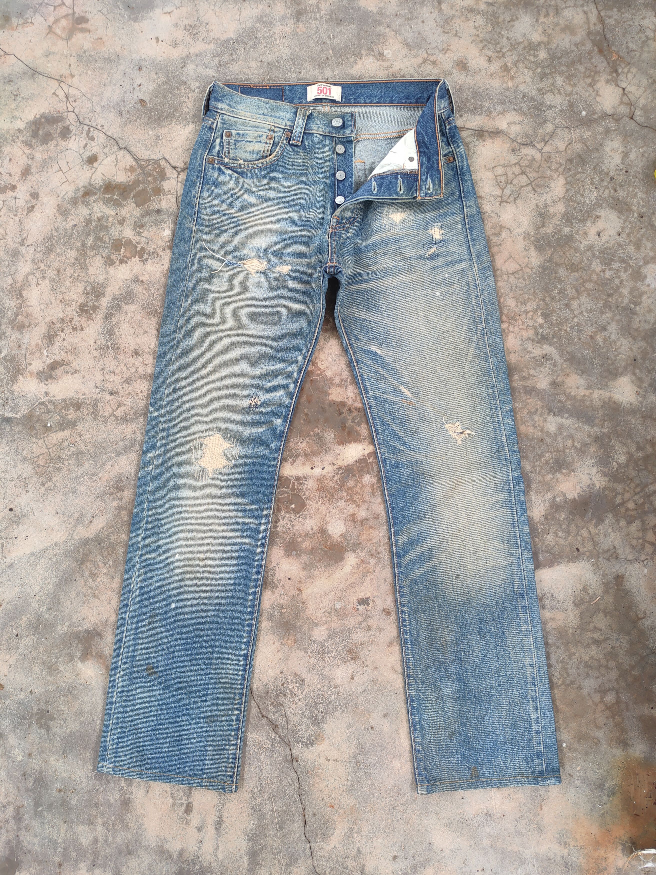 Levi's W29 VINTAGE LEVI'S 501 RUSTY FADED RIPPED JEANS DENIM PANTS Size US 29 - 1 Thumbnail