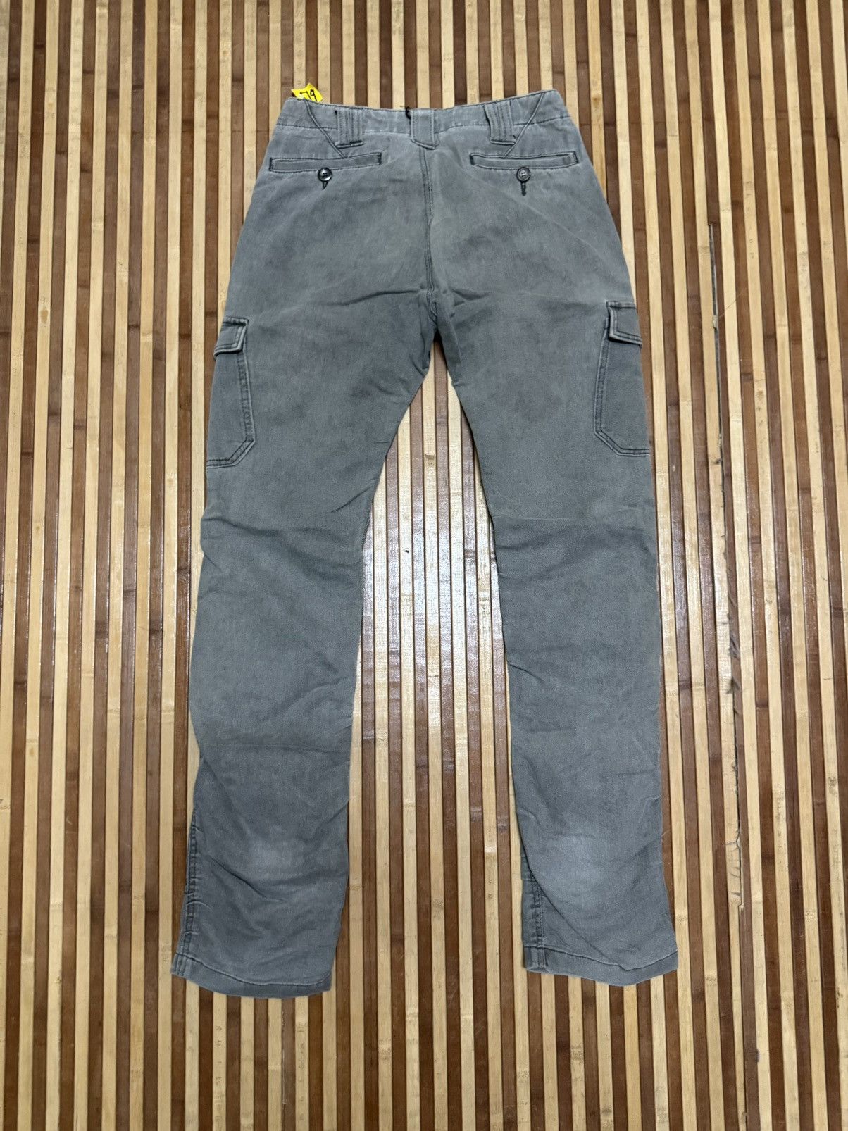 Japanese Brand Japanese Brand Y2K Style Cargo Pants Streetwear W28X33 Size US 28 / EU 44 - 5 Thumbnail