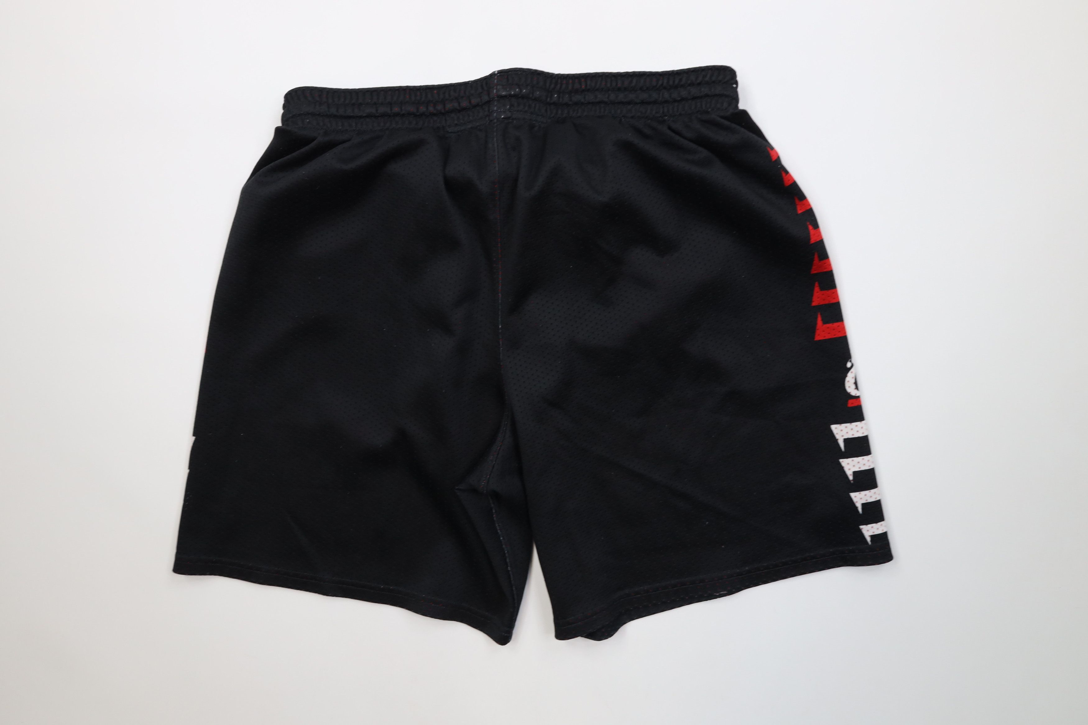Under Armour Under Armour Game University of Cincinnati Basketball Shorts Size US 36 / EU 52 - 10 Thumbnail