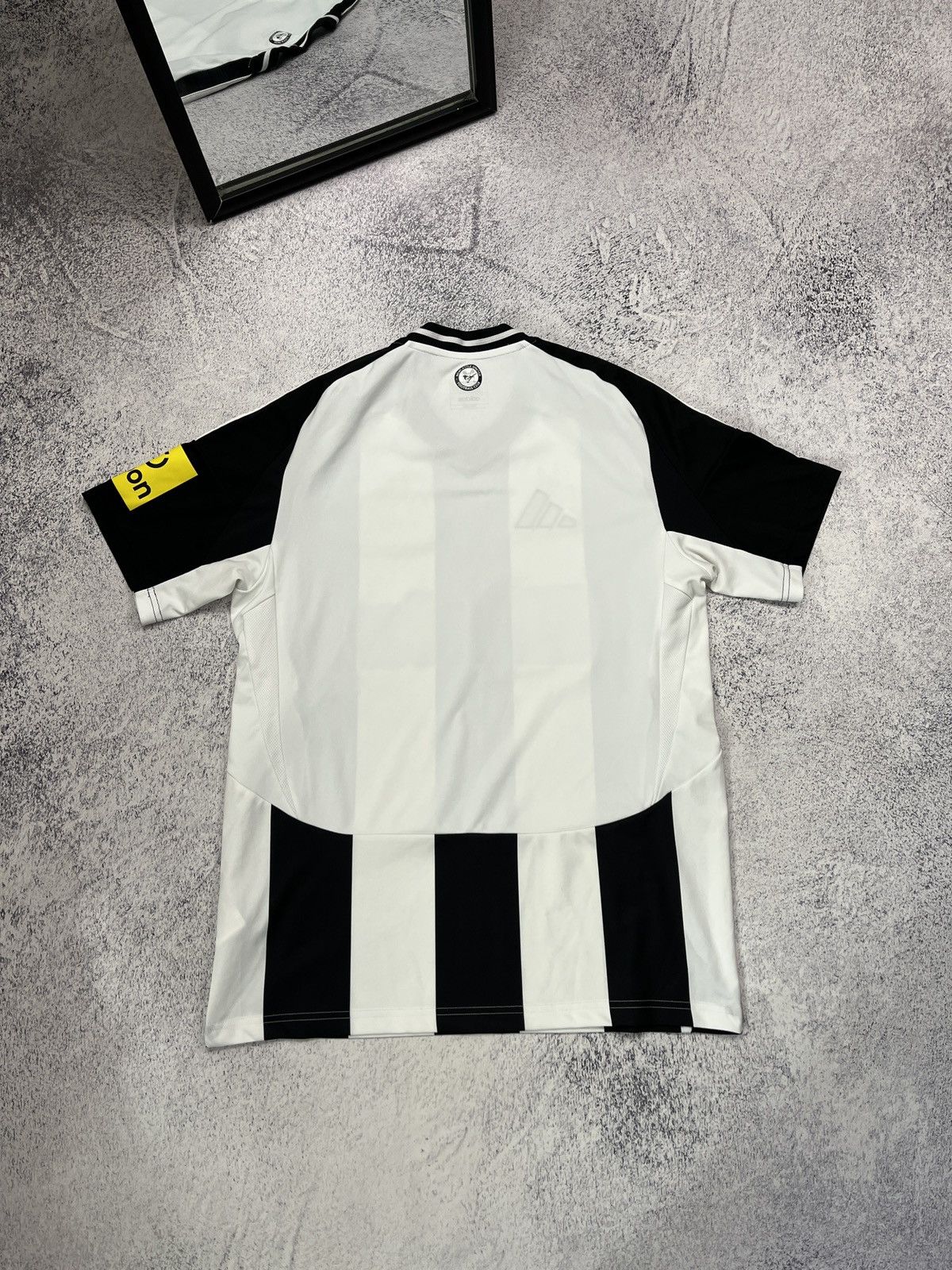 Adidas Newcastle United 2024/25 Home Soccer Jersey Blockcore Rare Size US L / EU 52-54 / 3 - 11 Thumbnail
