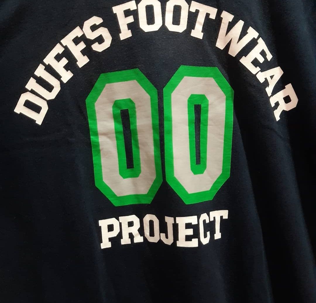 Vintage TSHIRT : DUFFS FOOTWEAR - SKATEBOARD Size US L / EU 52-54 / 3 - 6 Thumbnail