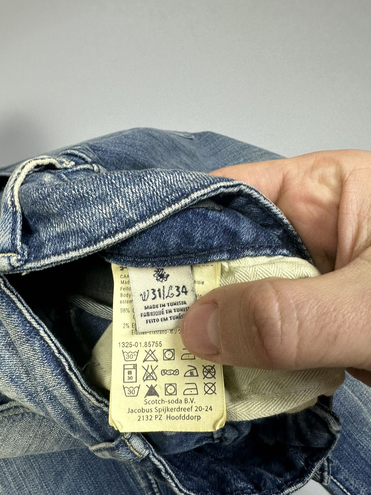 Scotch & Soda × Vintage Bootcut Blue faded jean by Maison Scotch Size 32" / US 10 / IT 46 - 6 Thumbnail