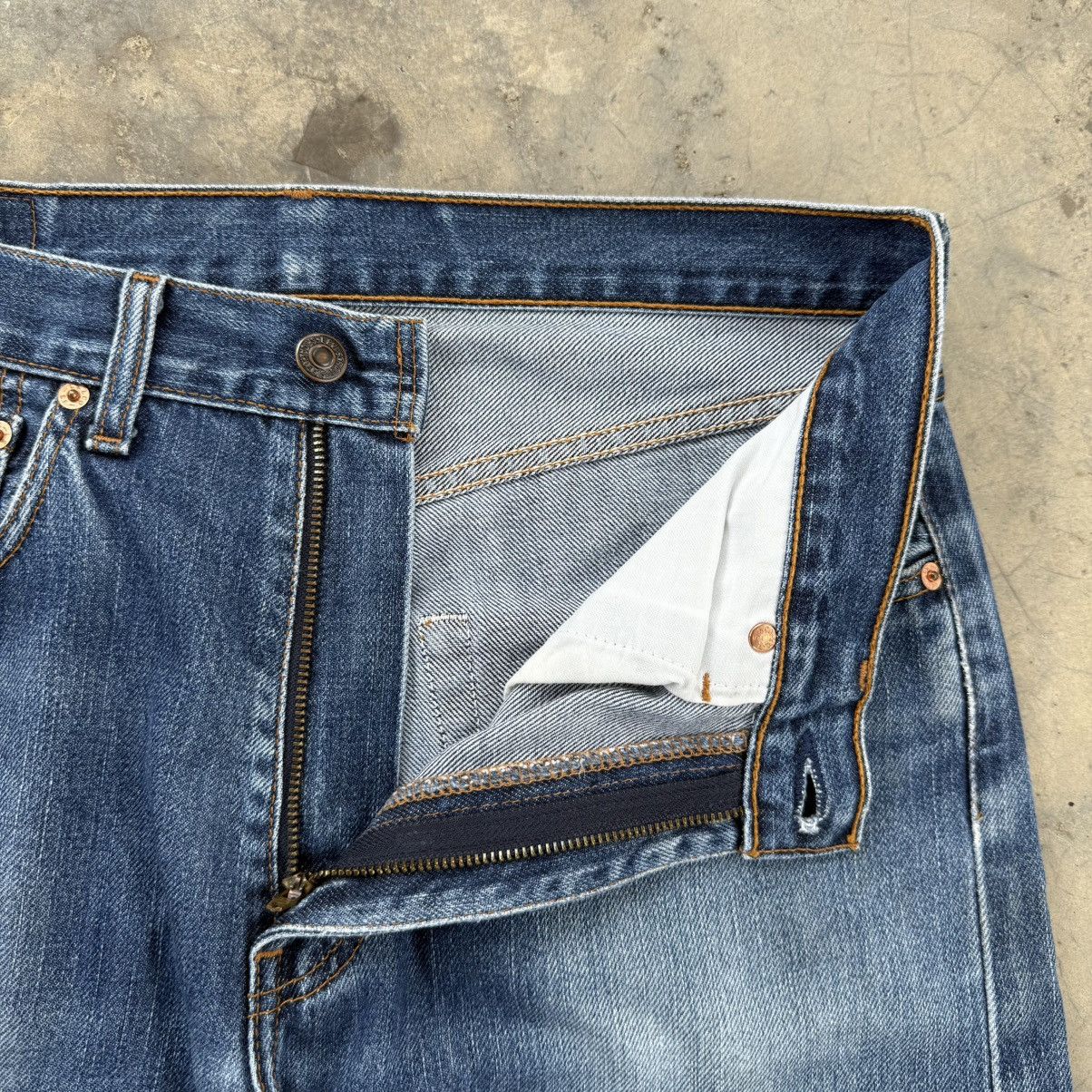 Levi's Vintage Clothing VINTAGE LEVI’S 512 FADED JEAN DENIM PANTS Size US 33 - 6 Thumbnail