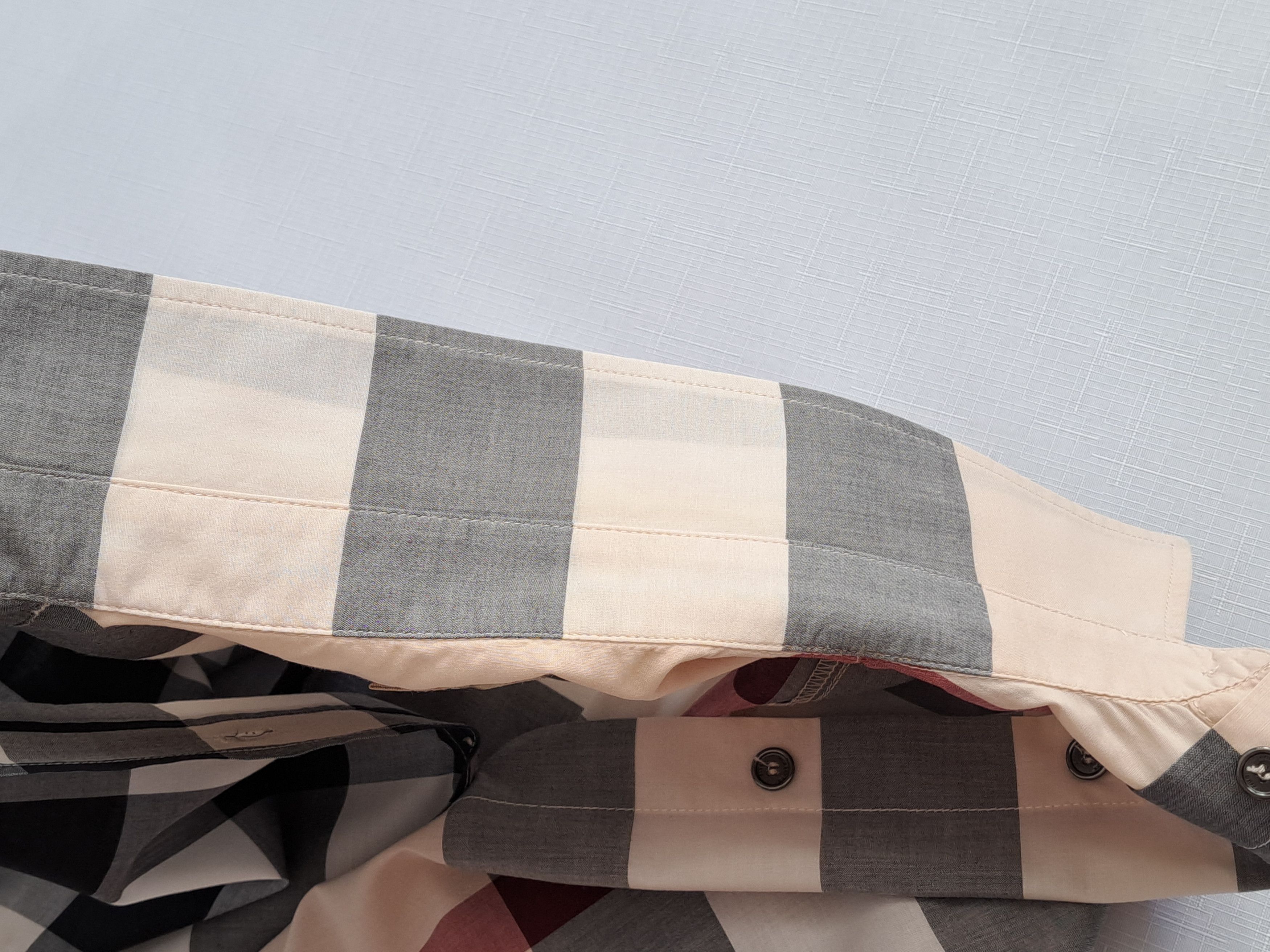 Burberry Burberry Brit checked long sleeve shirt. Size XS Size XS / US 0-2 / IT 36-38 - 12 Thumbnail