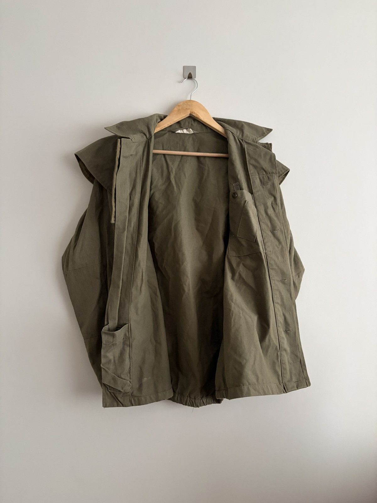 Vintage Olive Military Utility Jacket with Detachable Cape Size US M / EU 48-50 / 2 - 4 Thumbnail