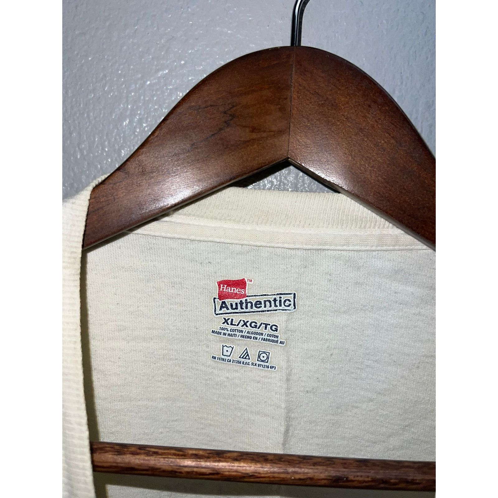 Hanes Blues Under The Bridge Shirt KACC Jake Loggins Band XL Size US XL / EU 56 / 4 - 7 Thumbnail