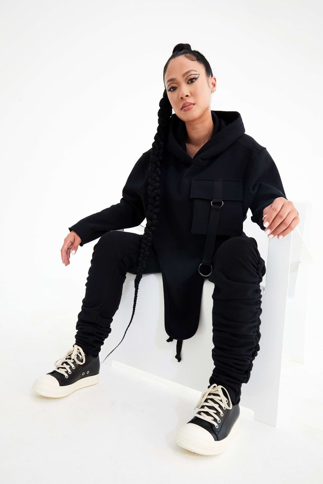 Other Emily Hou Cropped Cargo Houdie Size US XL / EU 56 / 4 - 4 Thumbnail