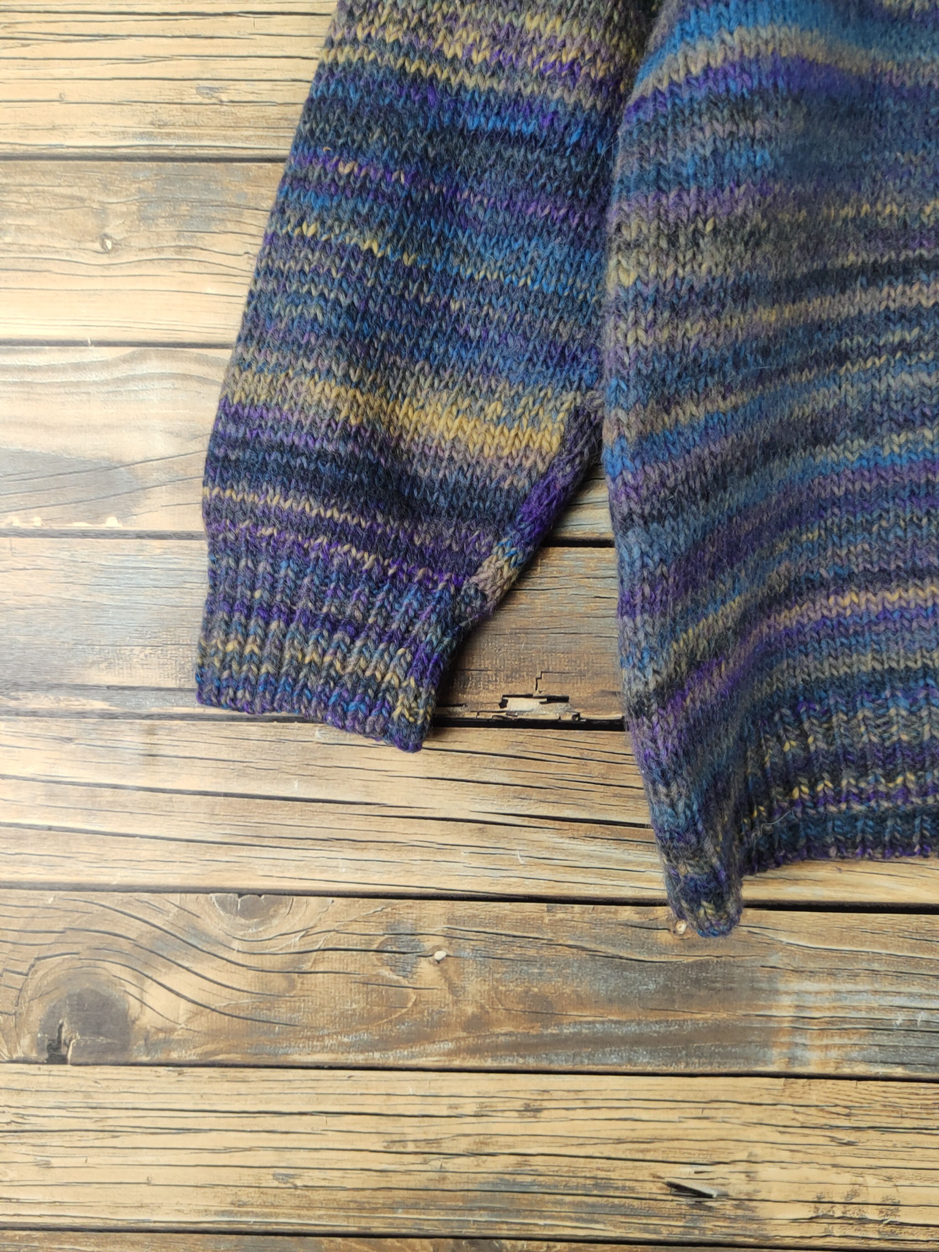 Vintage Japanese Brand Blue Purple Knitwear Sweatshirts #W1544 Size US S / EU 44-46 / 1 - 4 Thumbnail
