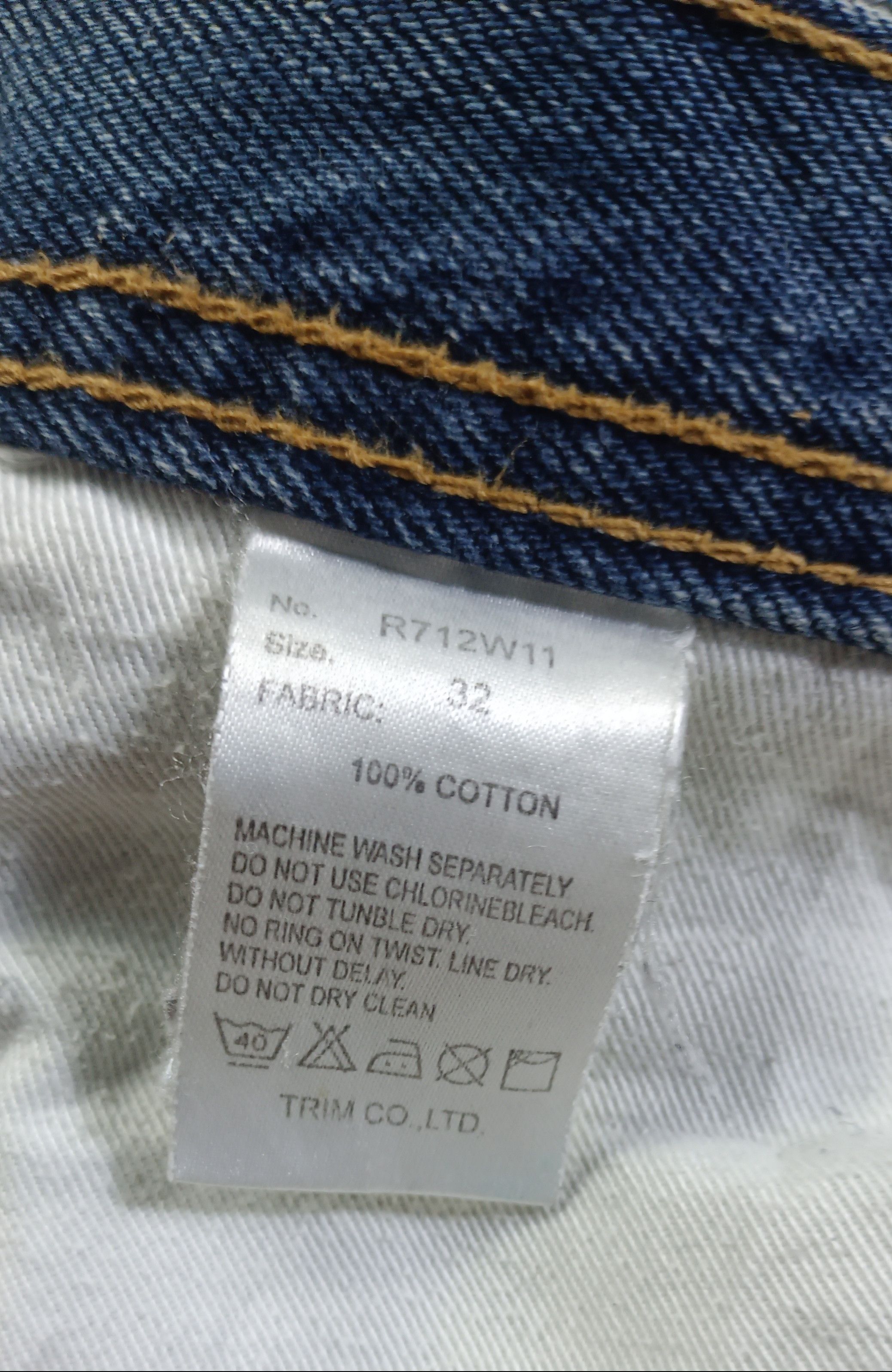 If Six Was Nine × Japanese Brand Army Of no! Honeycomb Distressed Jeans Size US 31 - 13 Thumbnail