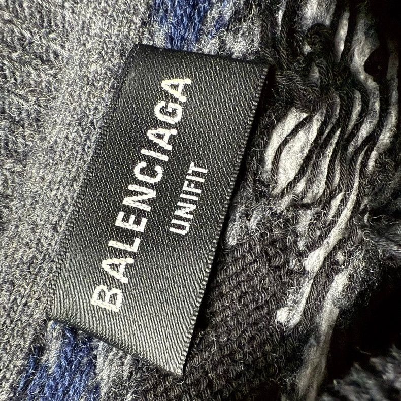Balenciaga Balenciaga Crown wheat ear destruction sweater Size US L / EU 52-54 / 3 - 3 Thumbnail