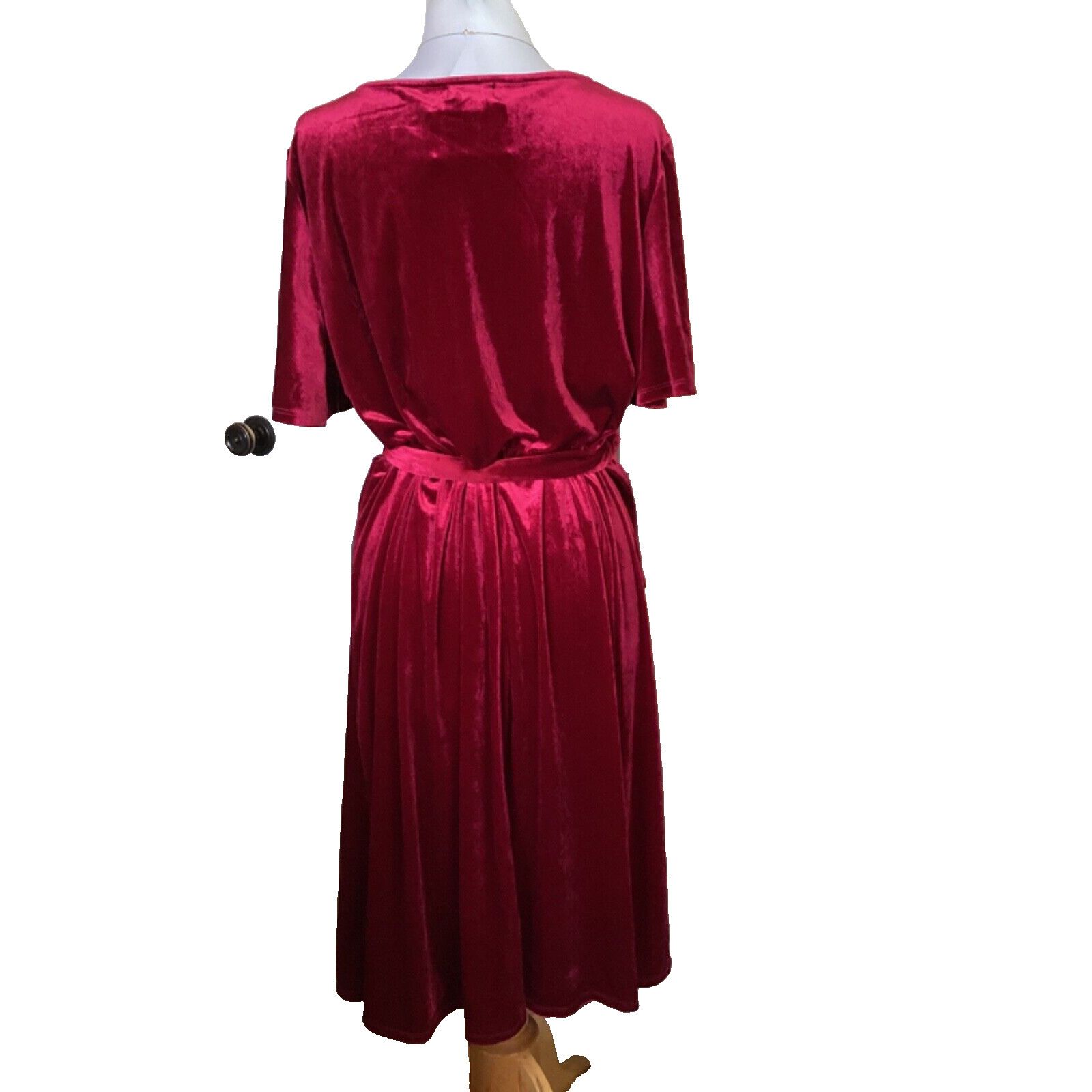 Other TACERA RED HOT VELVET V-NECK FAUX WRAP BELTED DRESS SZ PL Size L / US 10 / IT 46 - 5 Thumbnail