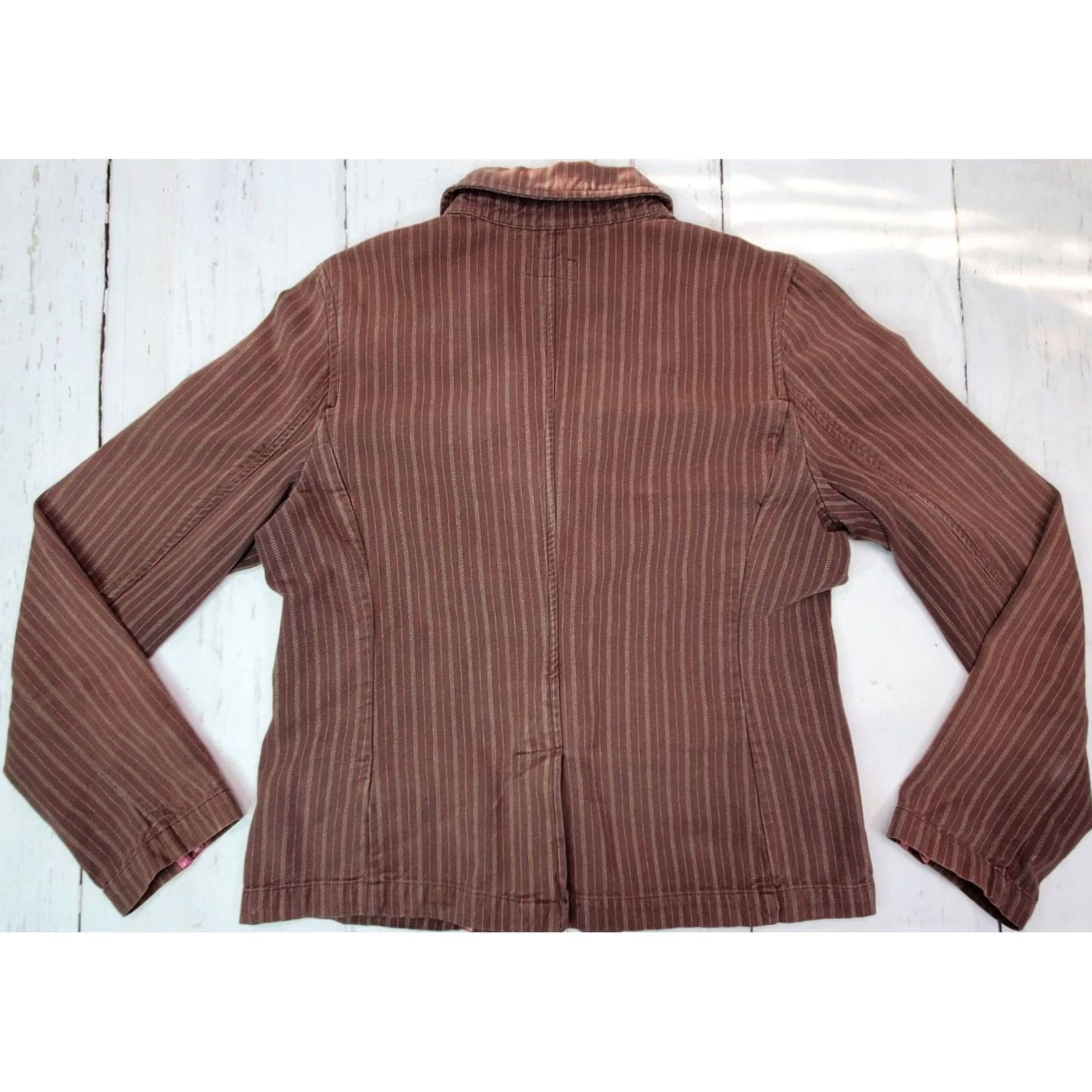 American Eagle Outfitters American Eagle Outfitters Blazer Jacket Women’s L Brown Vertical Stripes - 2-Button, Casual, Vintage? Size L / US 10 / IT 46 - 6 Thumbnail
