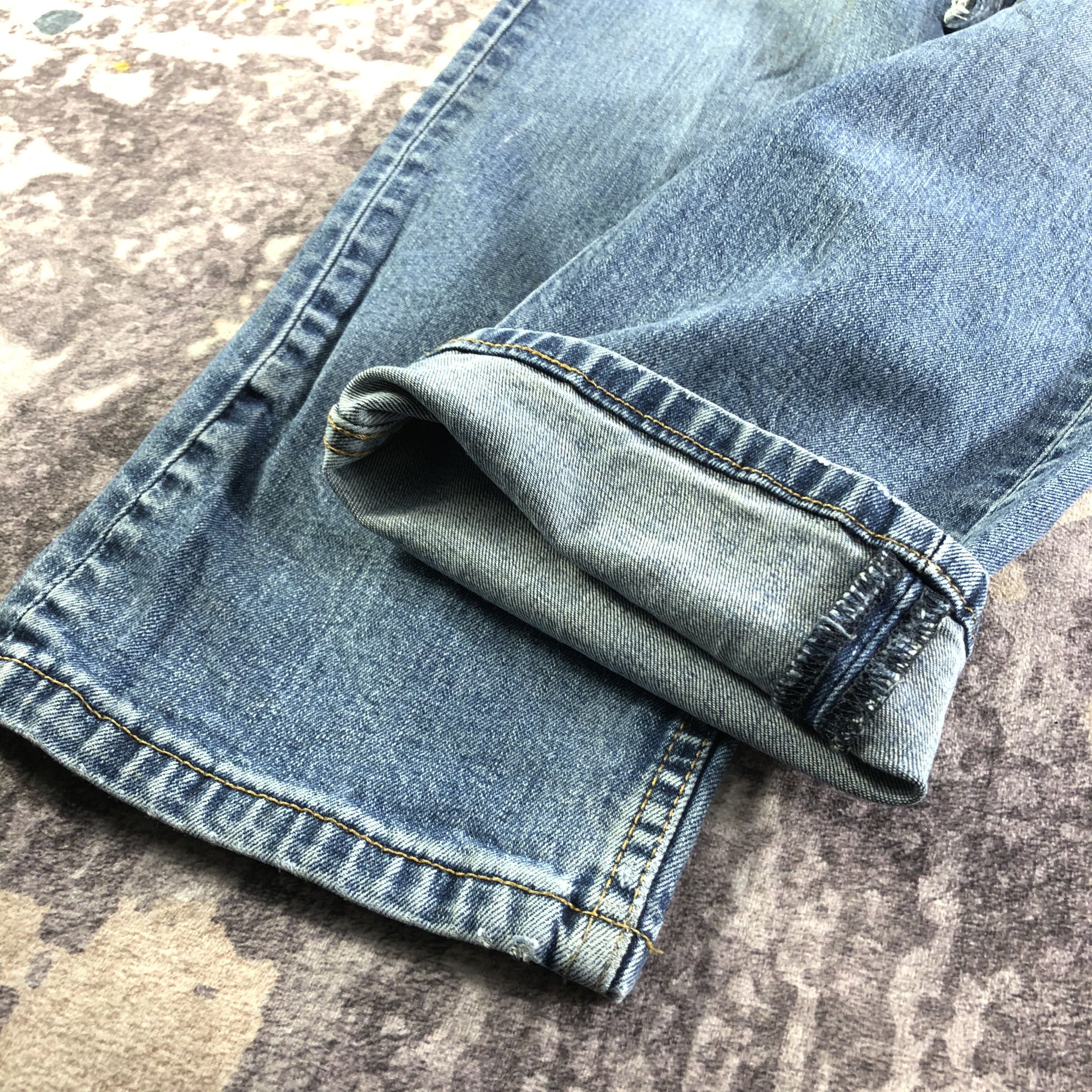 Levi's × Vintage Vintage Blue Wash Levis 550 Jeans-JM3358 Size US 30 / EU 46 - 7 Thumbnail