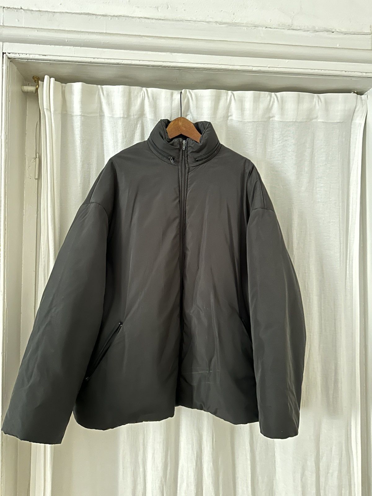 Balenciaga Balenciaga puffer jacket Size US L / EU 52-54 / 3 - 2 Thumbnail