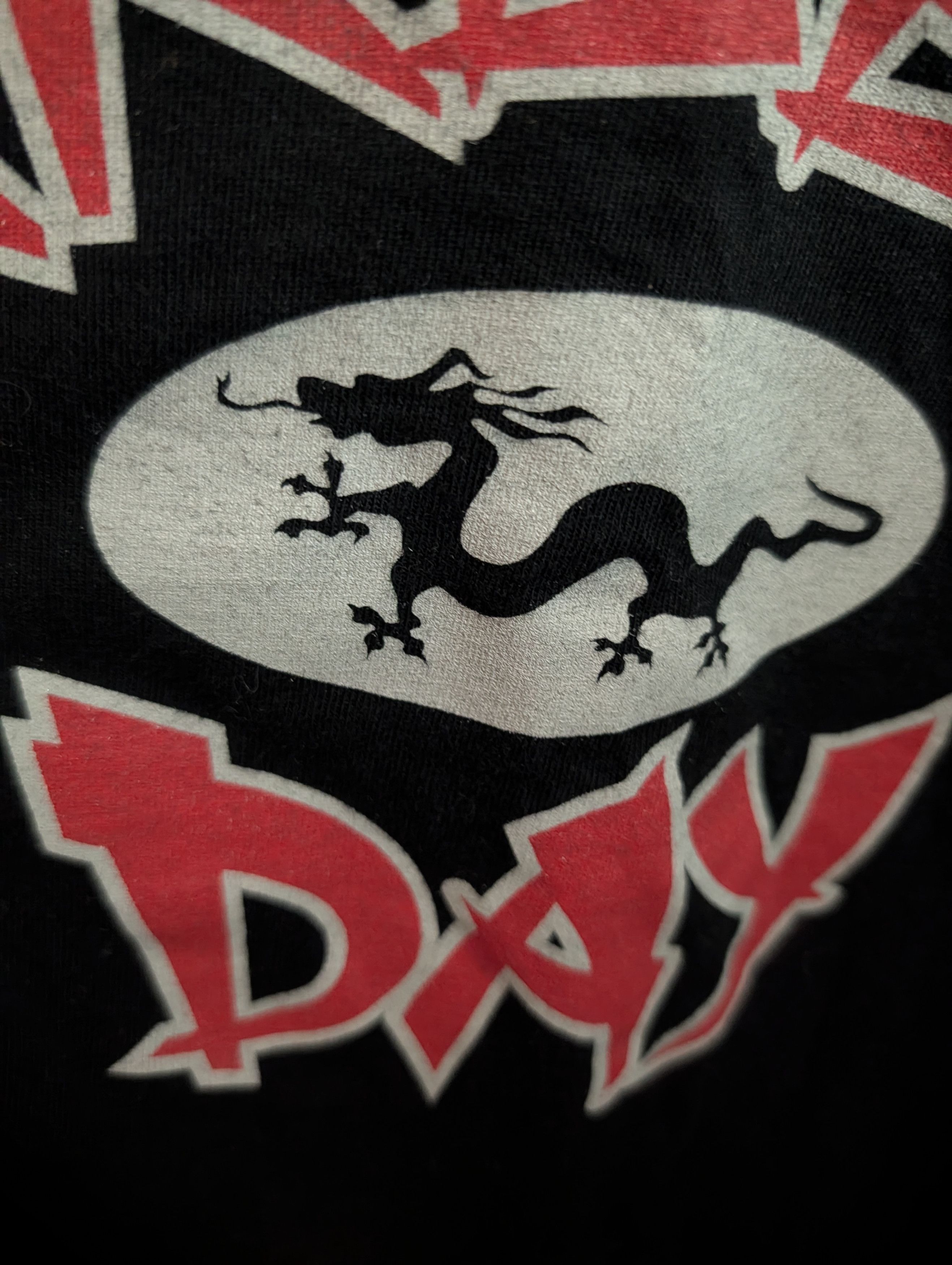 Band Tees GREEN DAY vtg 2002 Pop Disaster dragon logo black t-shirt Size US M / EU 48-50 / 2 - 4 Thumbnail