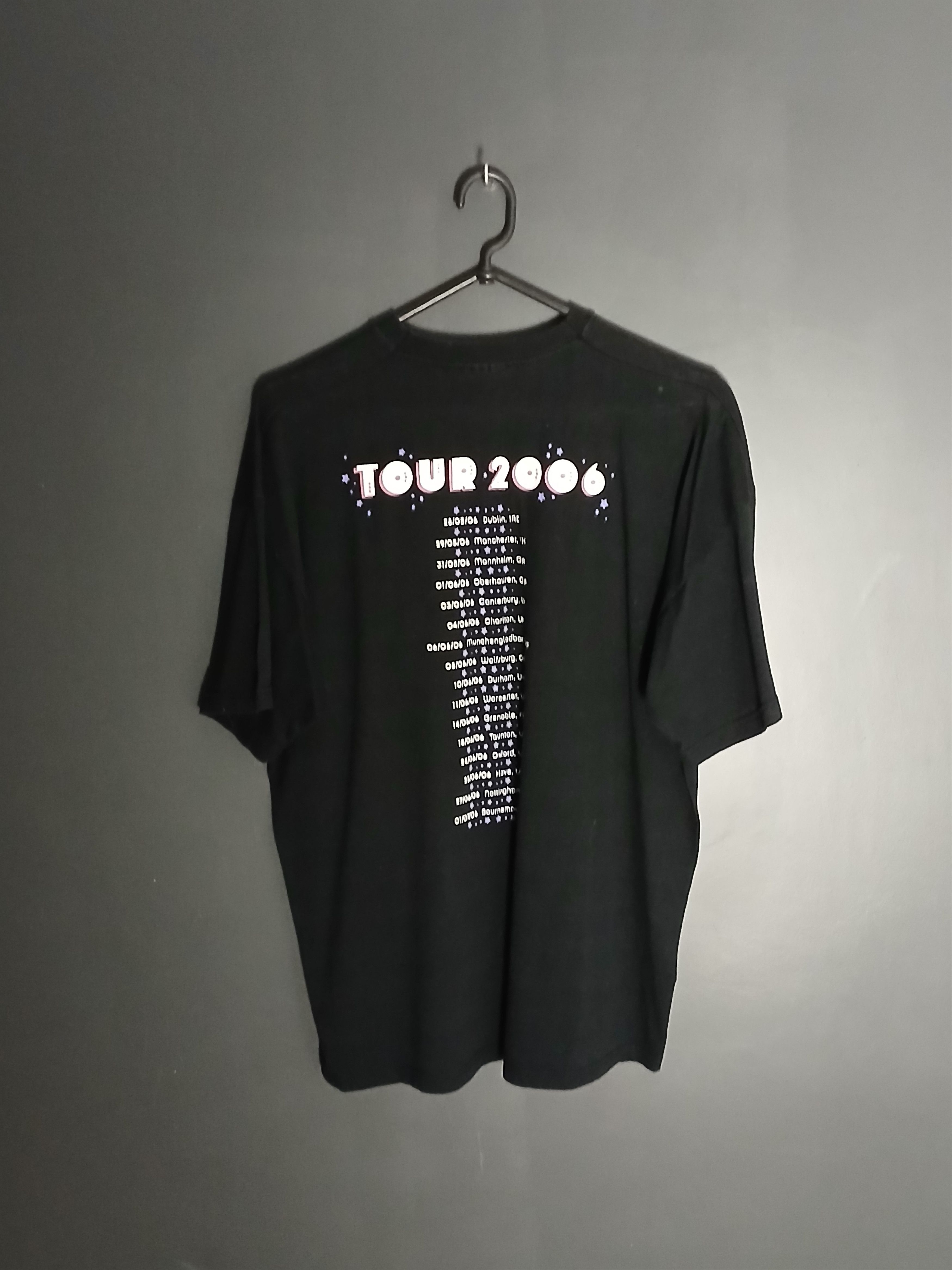 Band Tees × Vintage Vintage 2006 Elton John Tour T-Shirt Size US XL / EU 56 / 4 - 2 Thumbnail