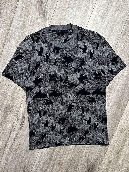 Louis Vuitton LOUIS VUITTON T-Shirt Cotton Camo Jacquard LV Monogram Tee