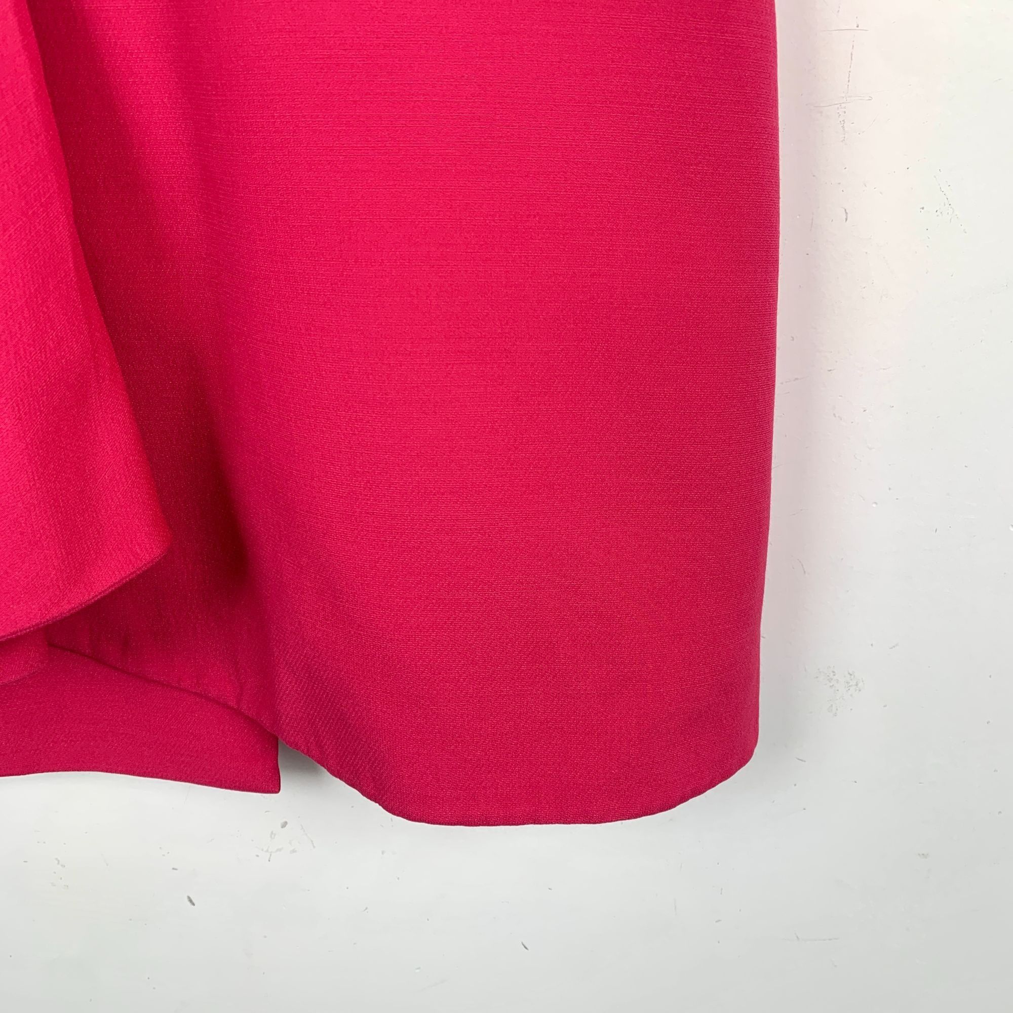 Valentino Valentino Red Wool Short-Sleeve Dress (Size M) Size S / US 4 / IT 40 - 5 Thumbnail