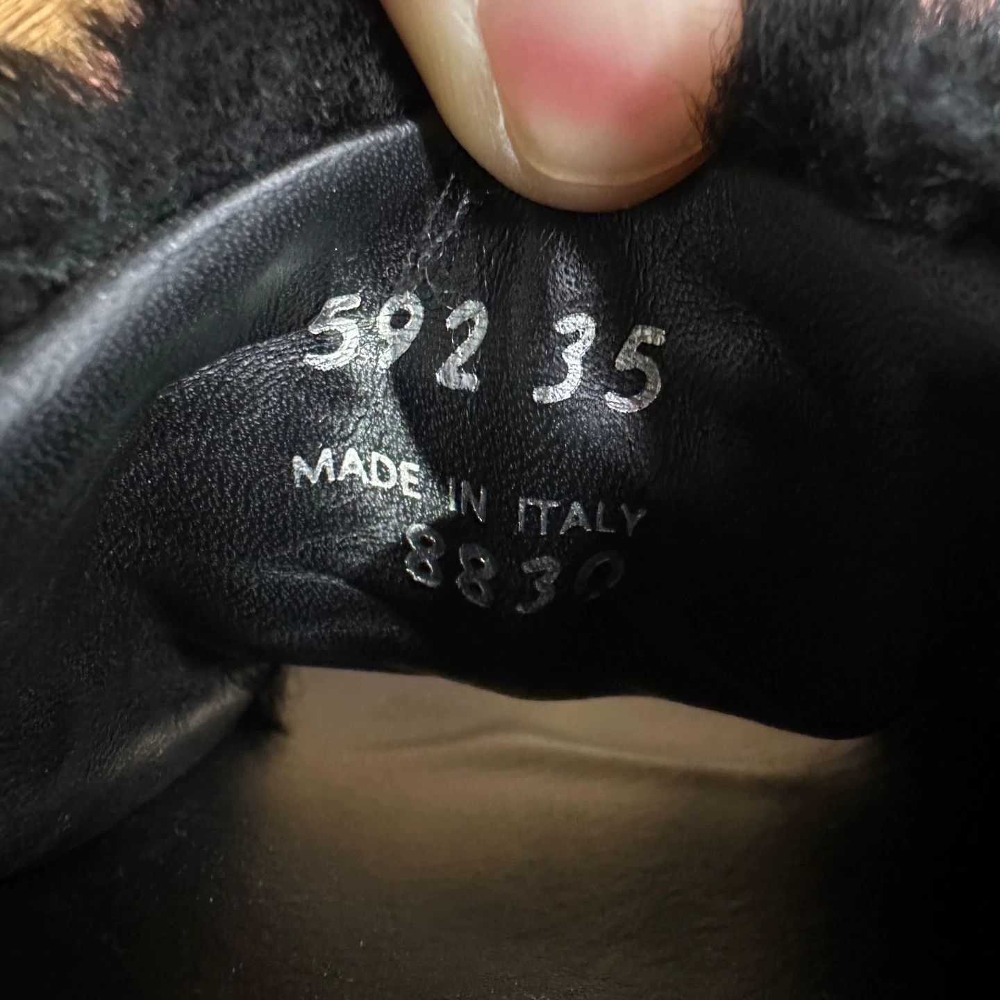 Prada Prada Triangle Logo Teddy Fur Slipper EUR 35 Size US 5 / IT 35 - 6 Thumbnail