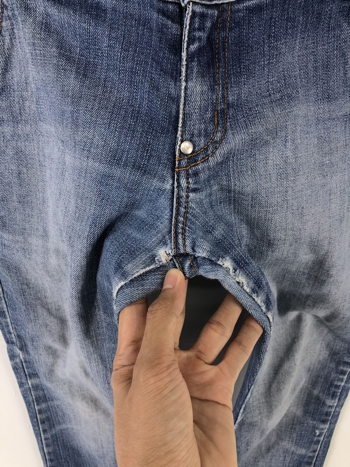 Japanese Brand × Quiksilver Roxy Jean Distressed Faded Blue Jeans Size 31" - 8 Thumbnail